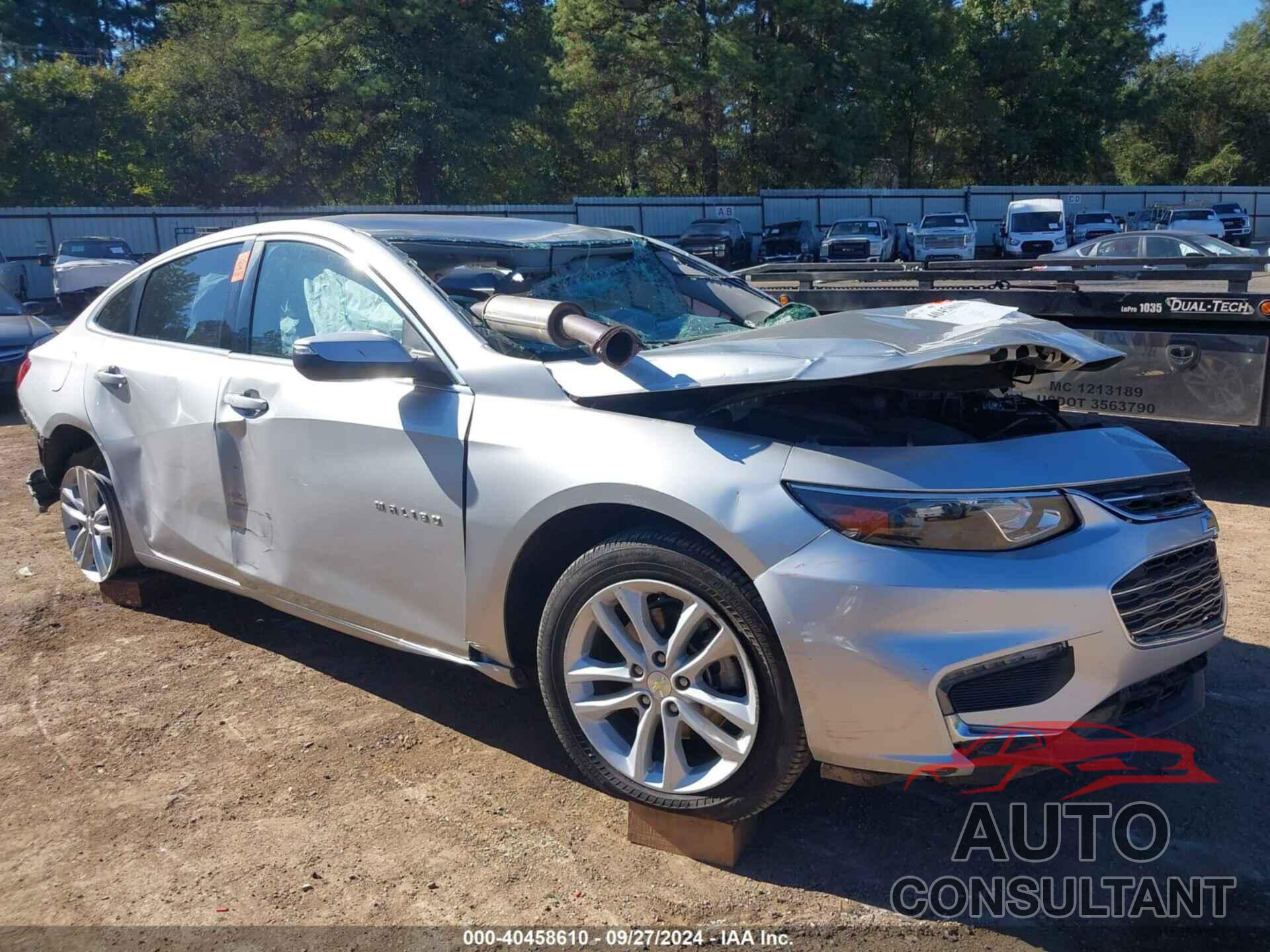 CHEVROLET MALIBU 2018 - 1G1ZD5ST2JF188379