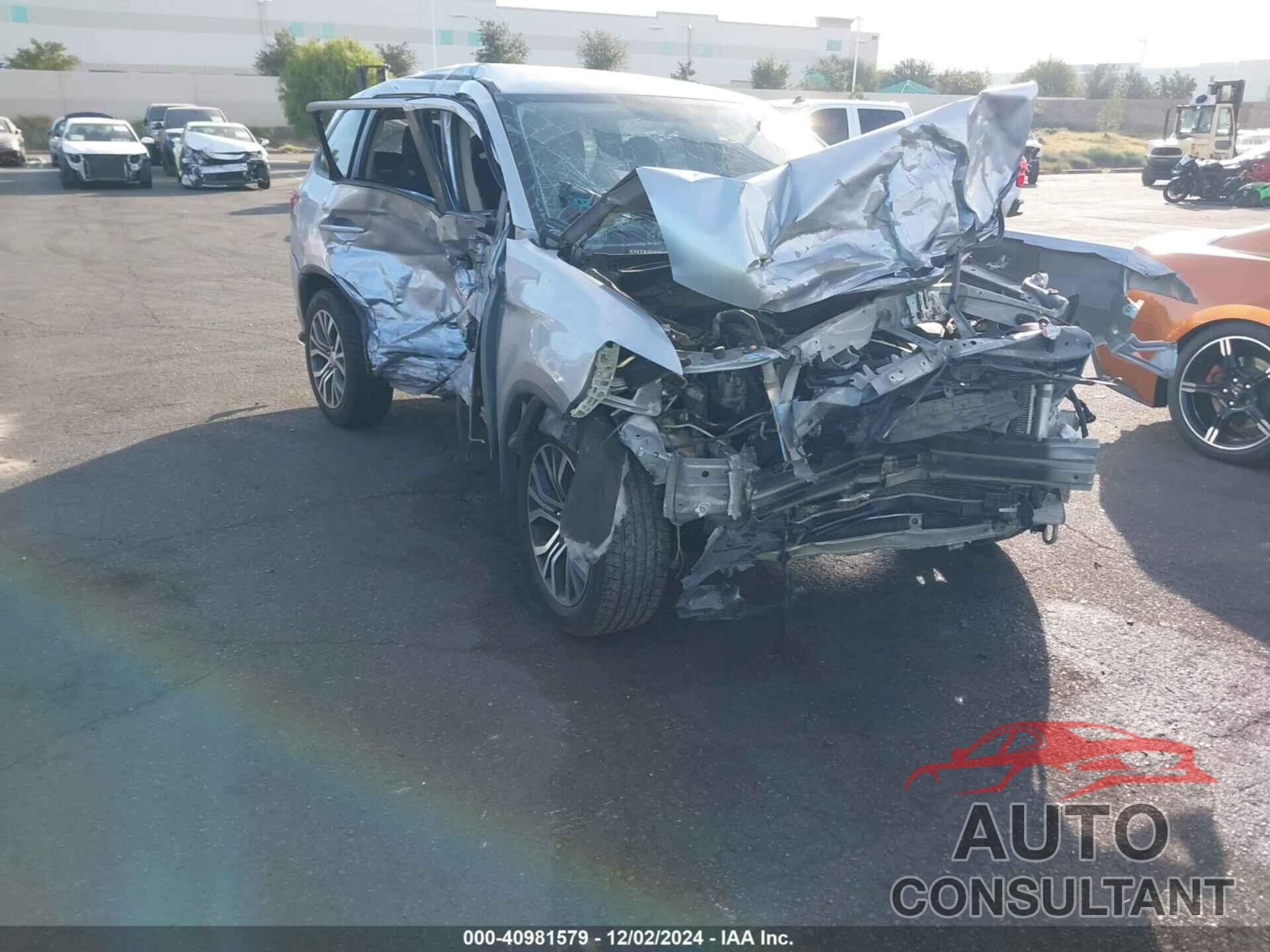 MITSUBISHI OUTLANDER 2017 - JA4AD2A38HZ028398
