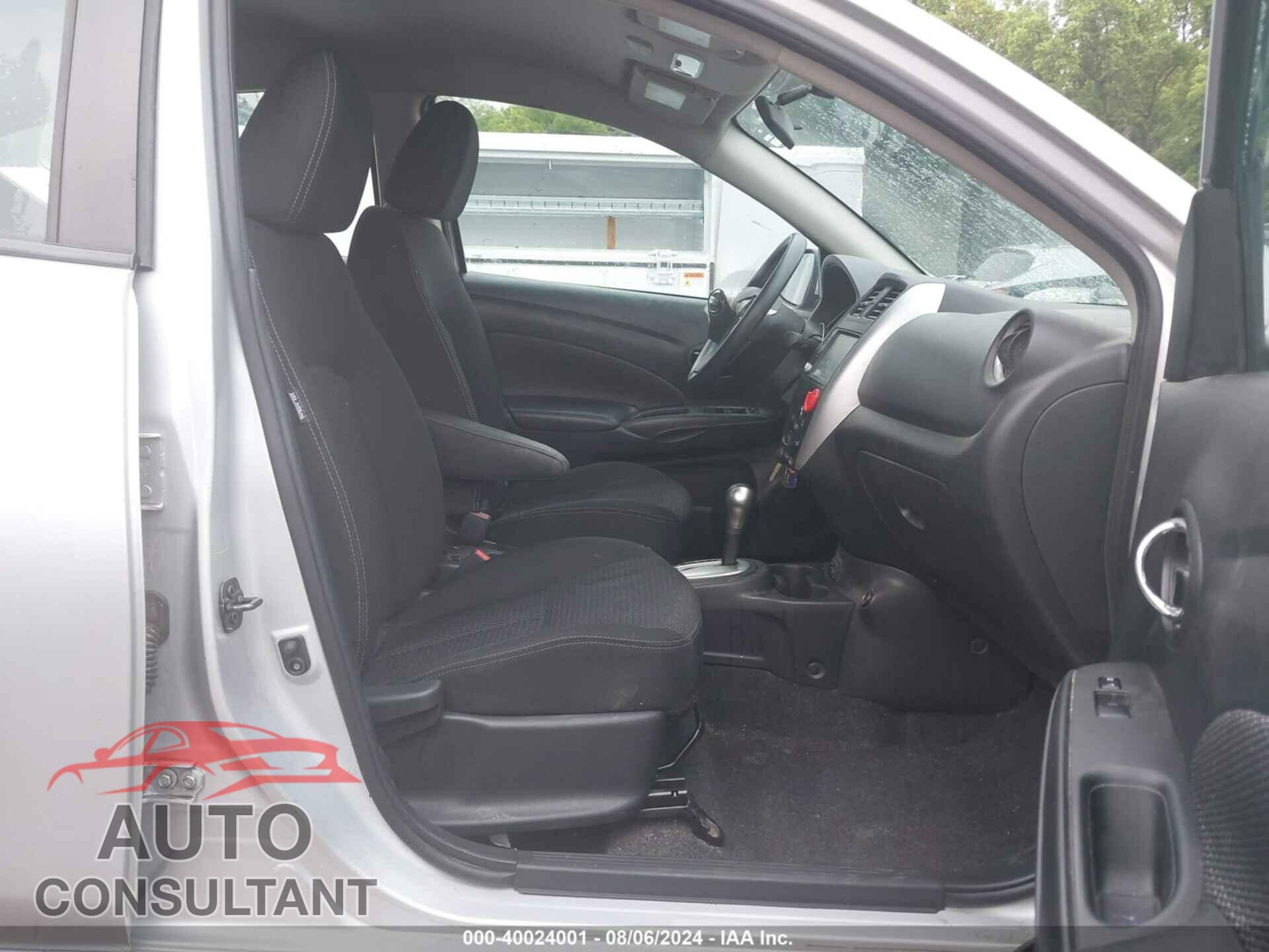 NISSAN VERSA 2019 - 3N1CN7AP3KL855044