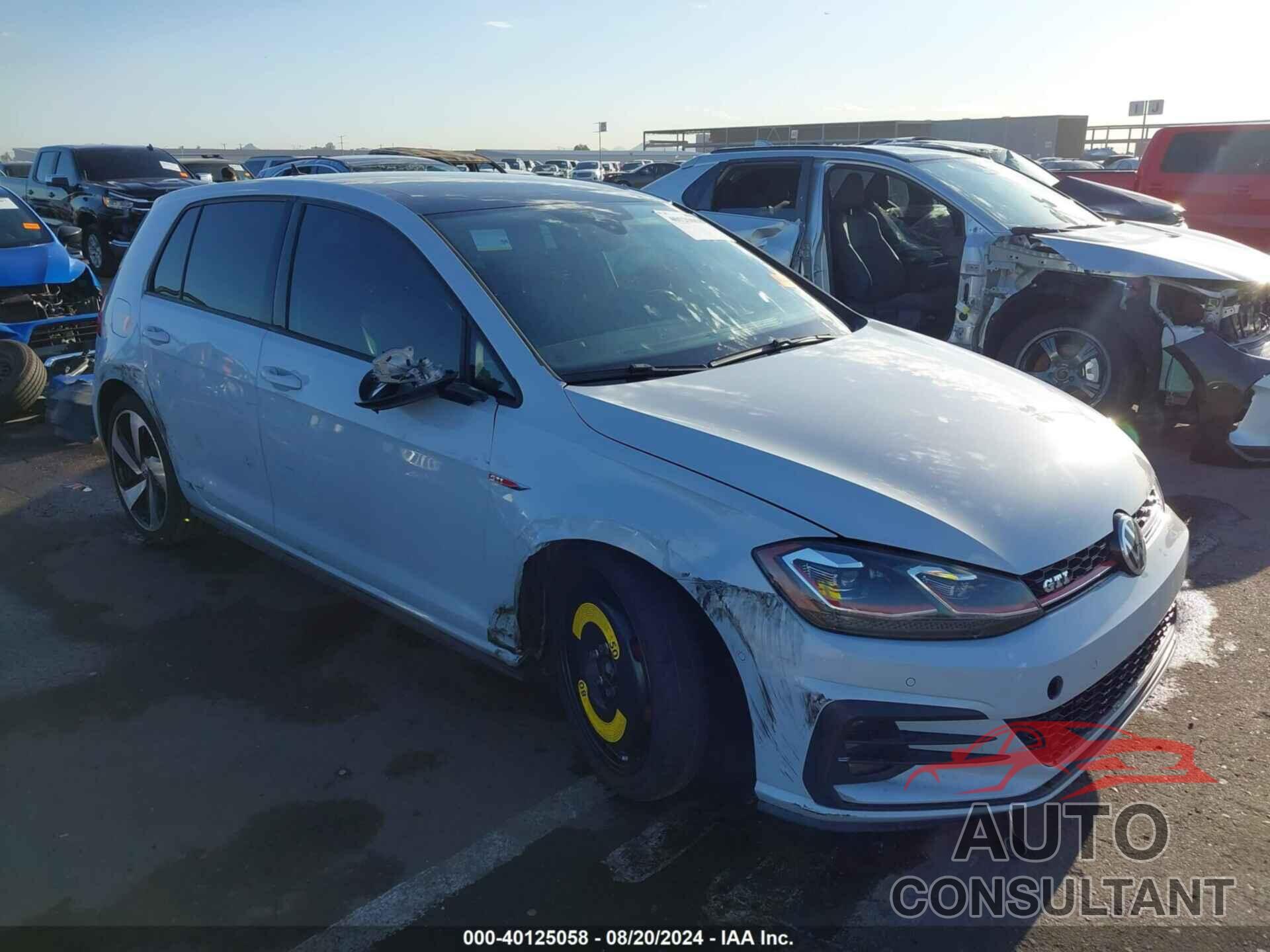 VOLKSWAGEN GOLF GTI 2018 - 3VW547AU8JM294182