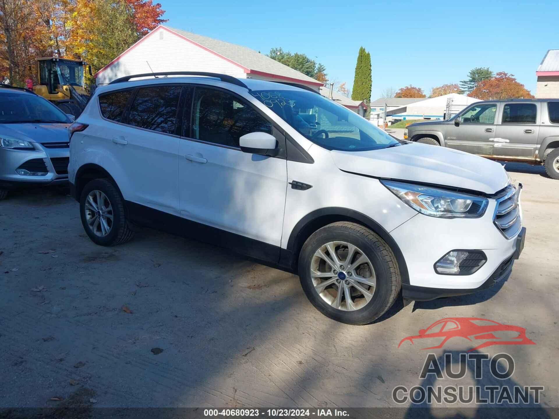 FORD ESCAPE 2018 - 1FMCU9HD9JUB92795