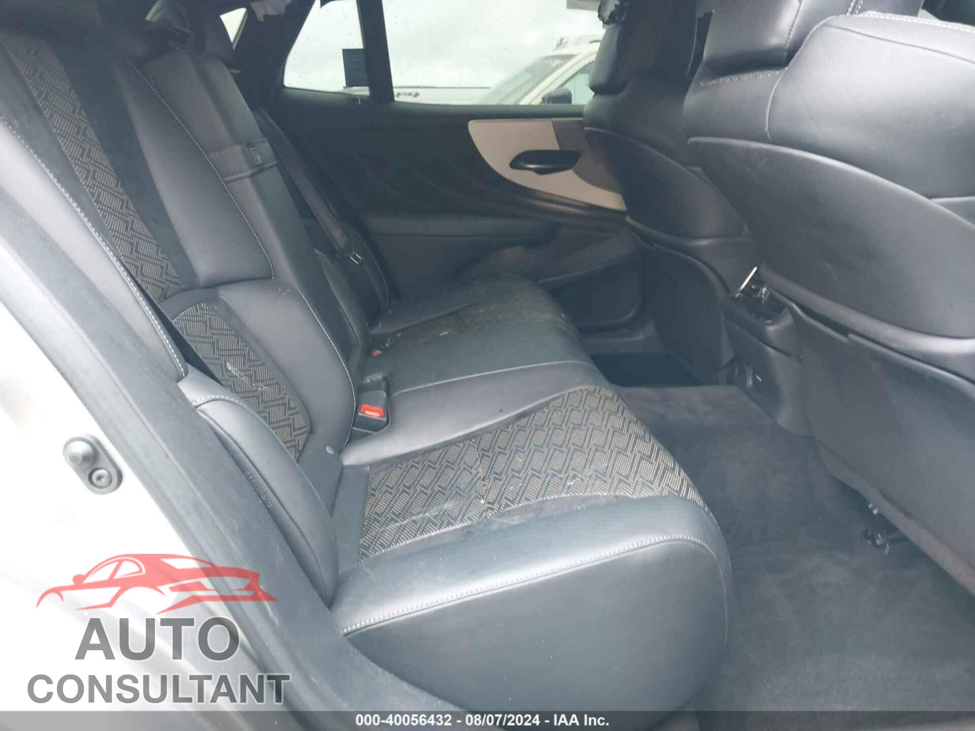 LEXUS LS 500 2018 - JTHB51FF9J5000416