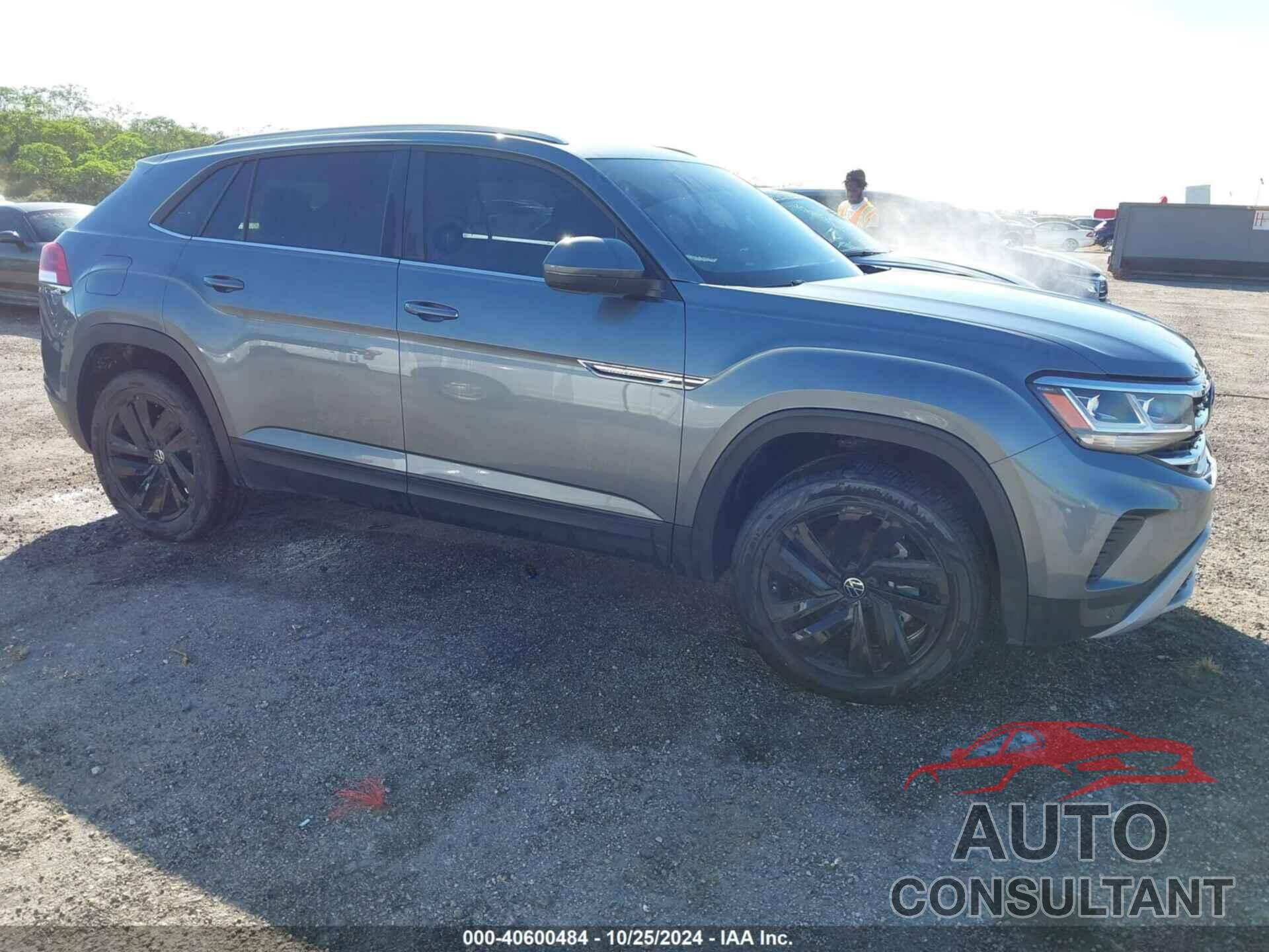 VOLKSWAGEN ATLAS CROSS SPORT 2022 - 1V2JC2CA5NC221643