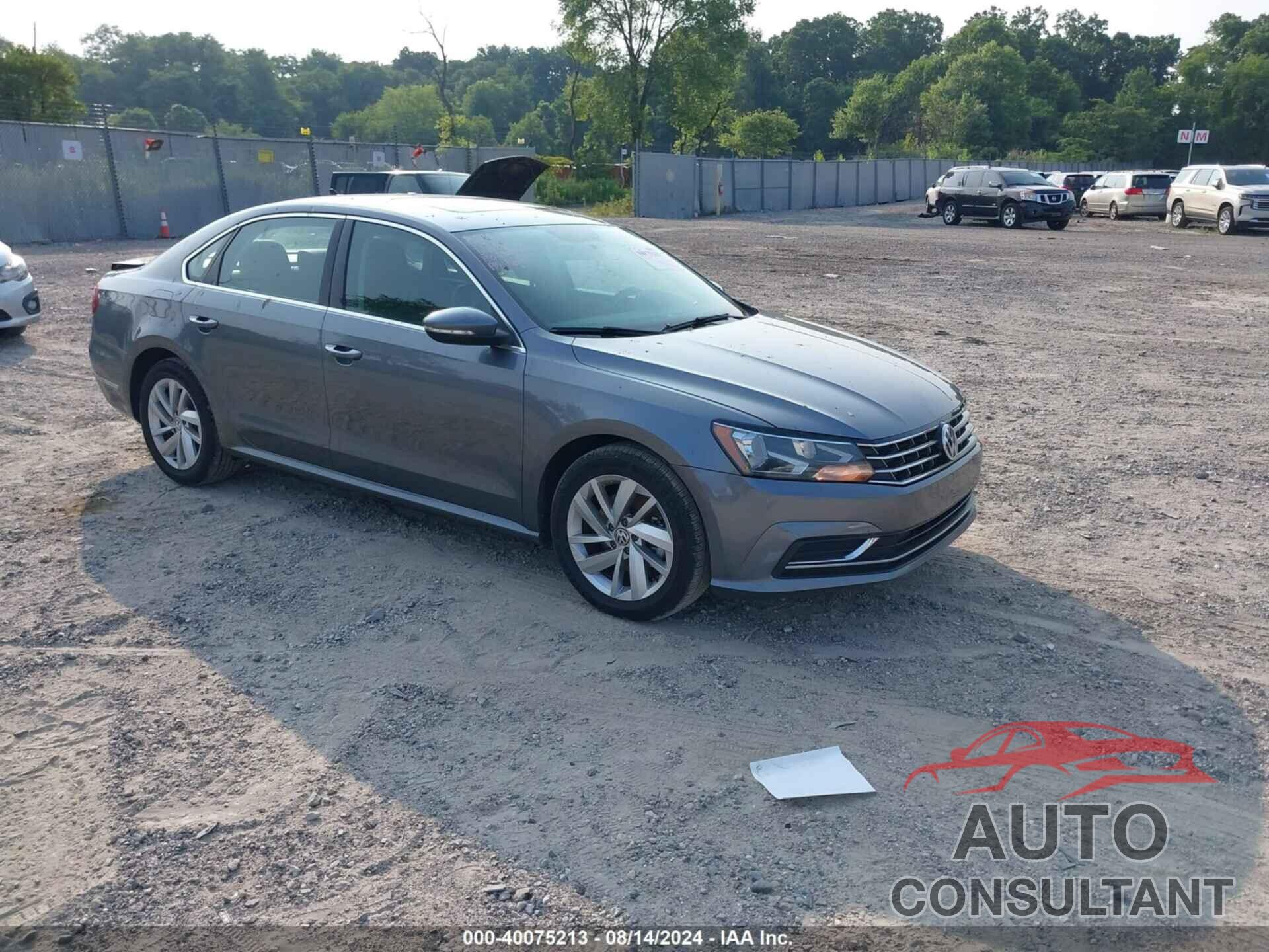 VOLKSWAGEN PASSAT 2018 - 1VWBA7A35JC023455