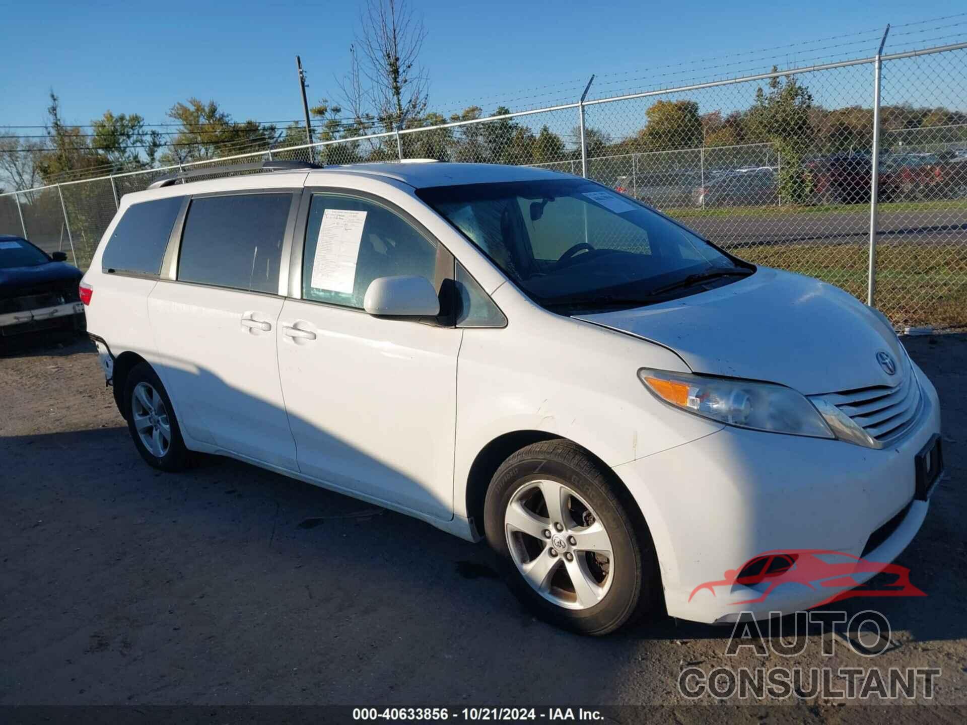 TOYOTA SIENNA 2017 - 5TDKZ3DCXHS883943