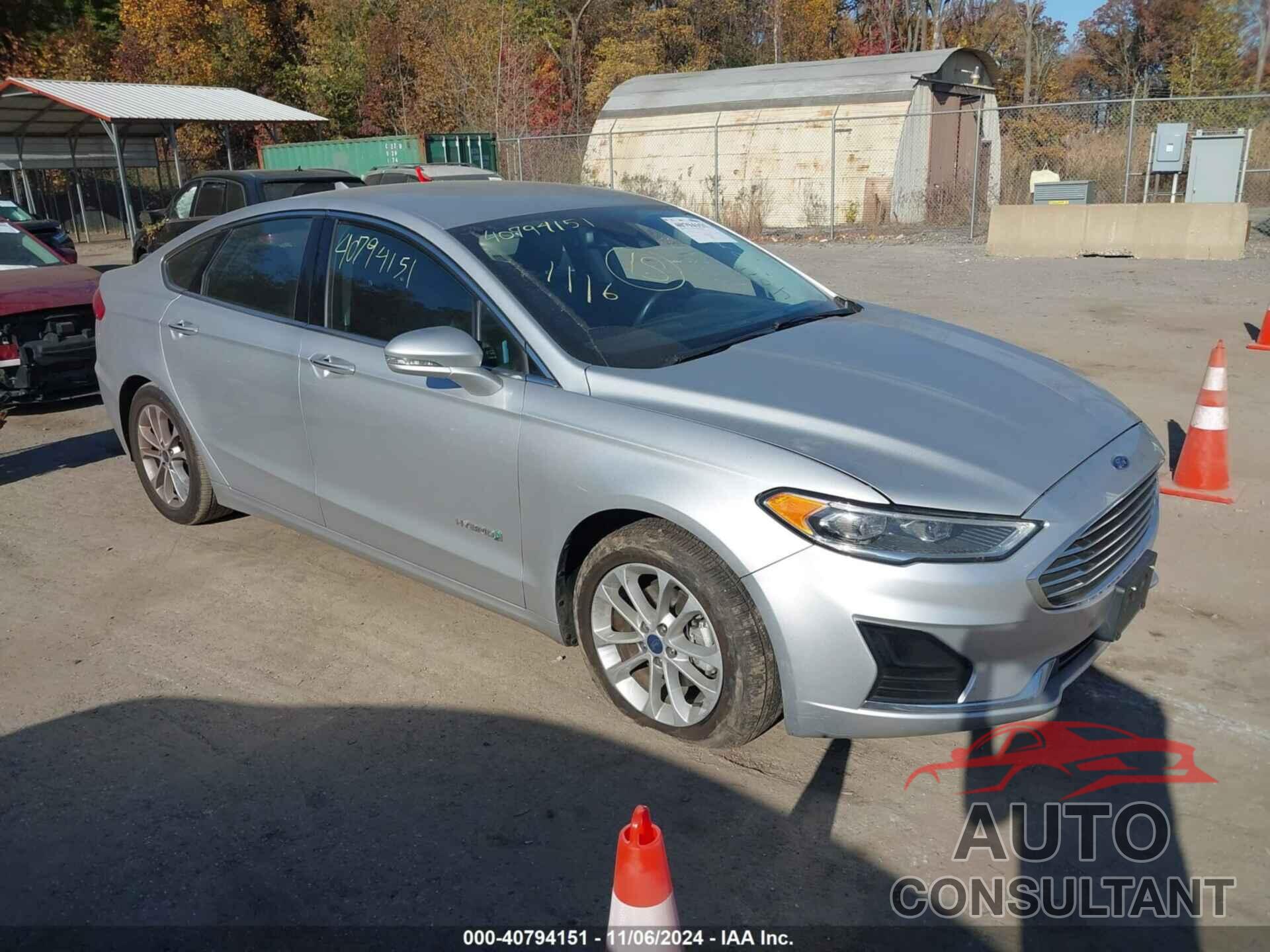 FORD FUSION HYBRID 2019 - 3FA6P0MUXKR235498