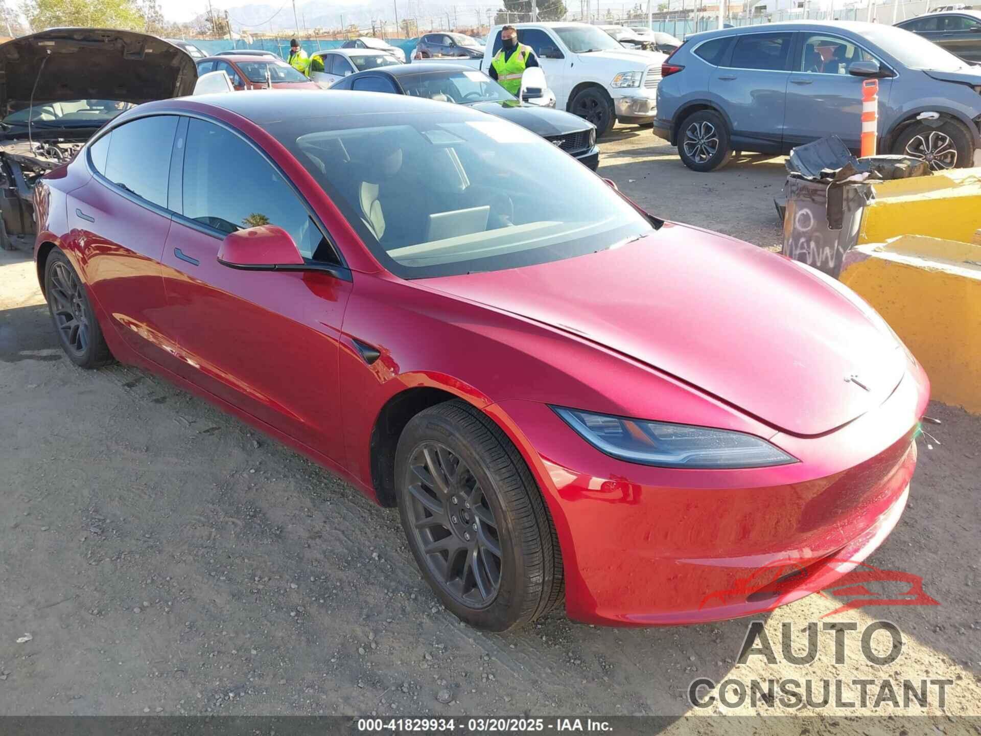 TESLA MODEL 3 2024 - 5YJ3E1EB5RF790277