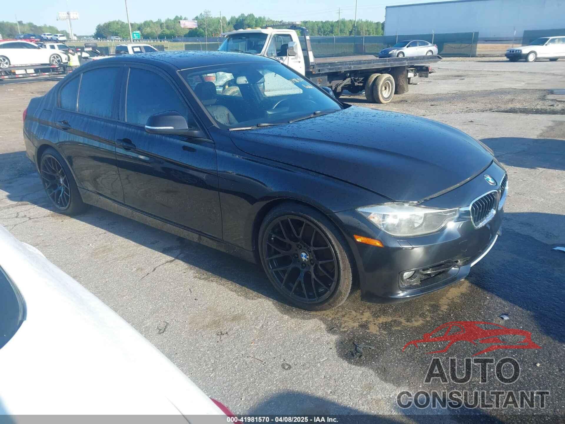 BMW 328I 2013 - WBA3C1C50DF435473