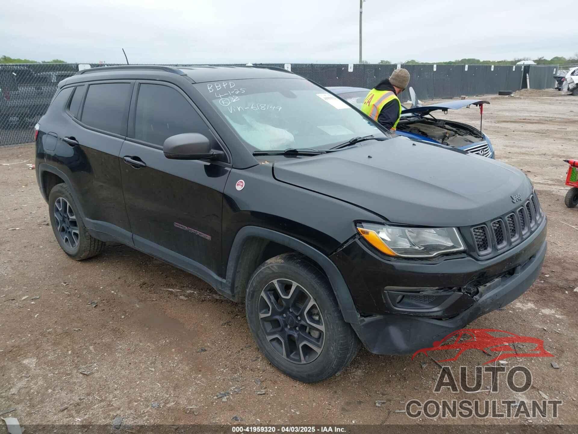 JEEP COMPASS 2019 - 3C4NJDDB5KT618149