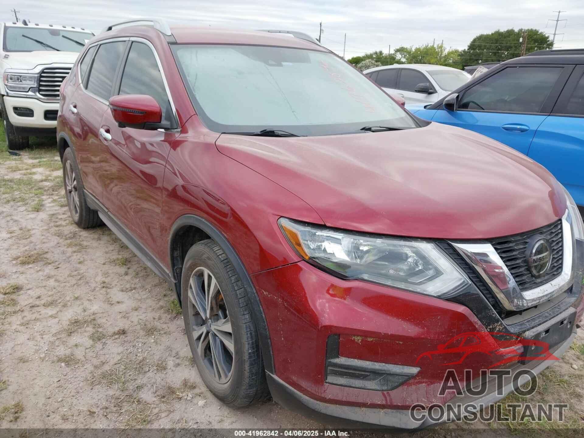 NISSAN ROGUE 2019 - 5N1AT2MT6KC765125