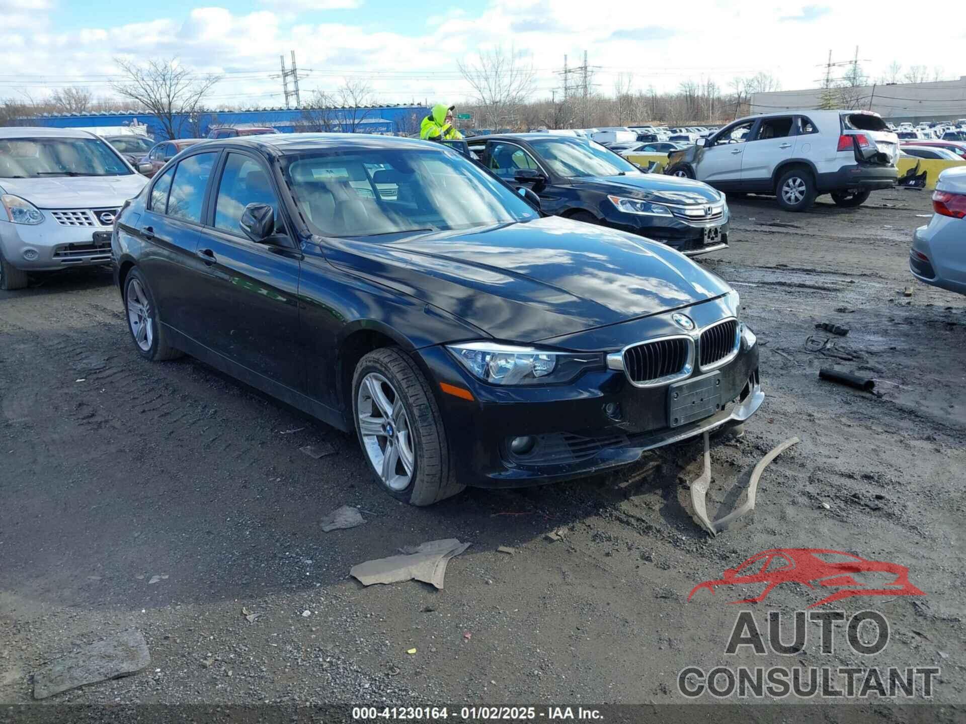 BMW 328I 2014 - WBA3B3G55ENR82299