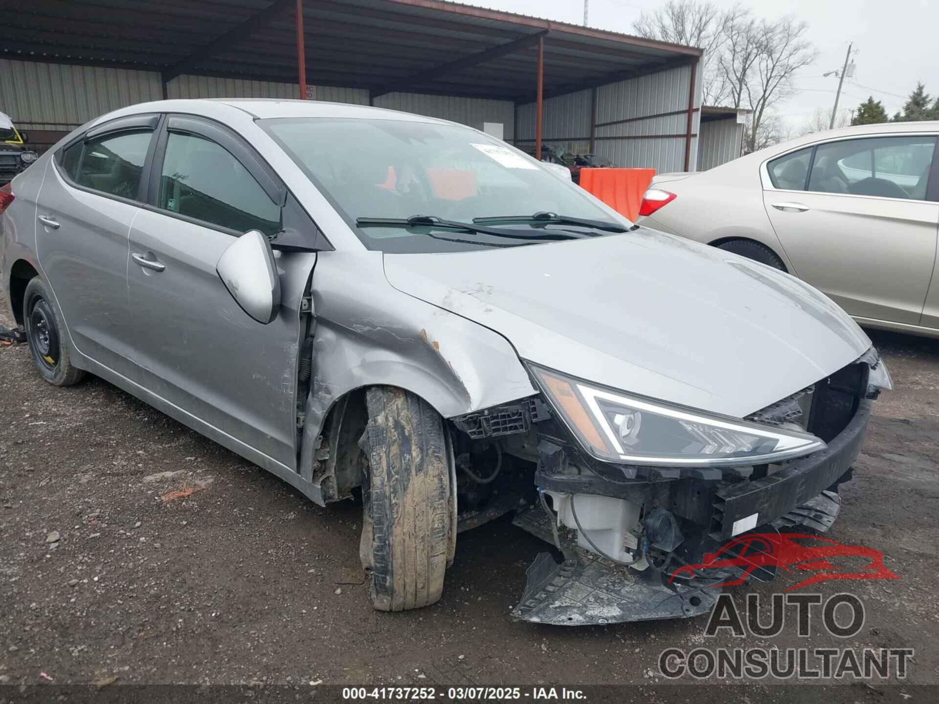 HYUNDAI ELANTRA 2020 - 5NPD84LF1LH567004