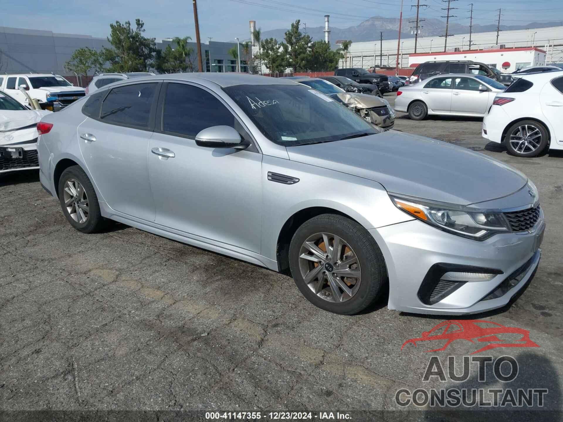 KIA OPTIMA 2019 - 5XXGT4L38KG291058