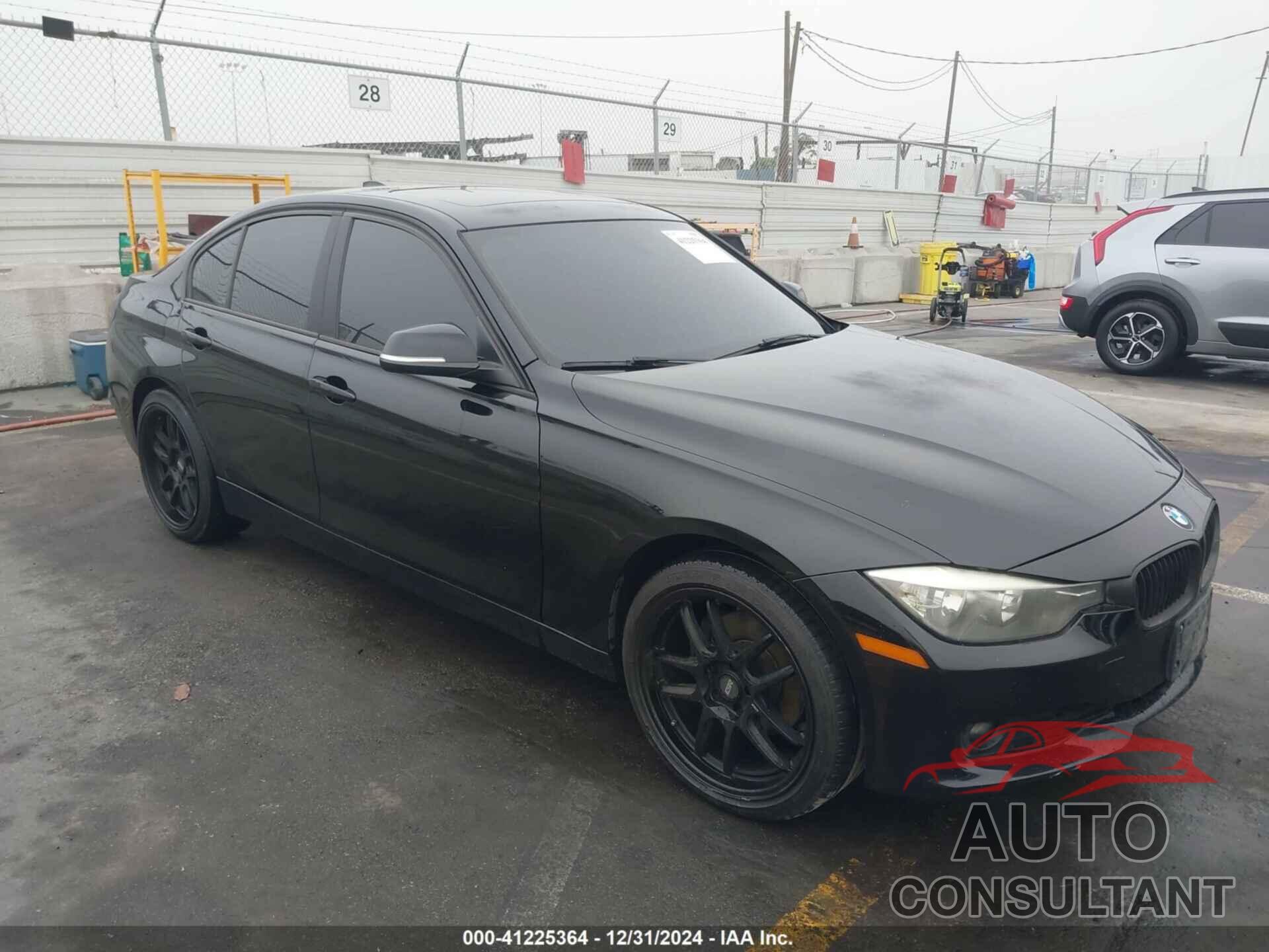 BMW 320 2014 - WBA3B1C59EK130839