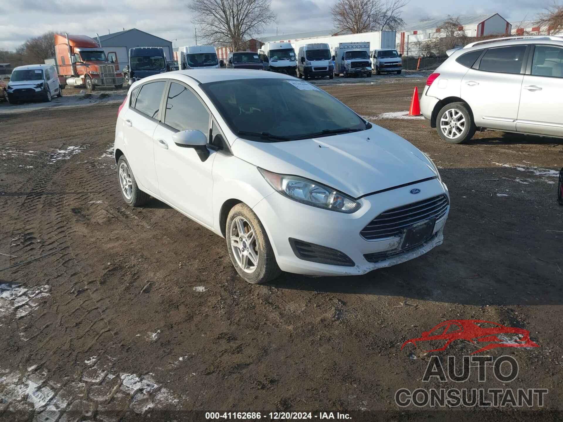 FORD FIESTA 2018 - 3FADP4EJ5JM109578