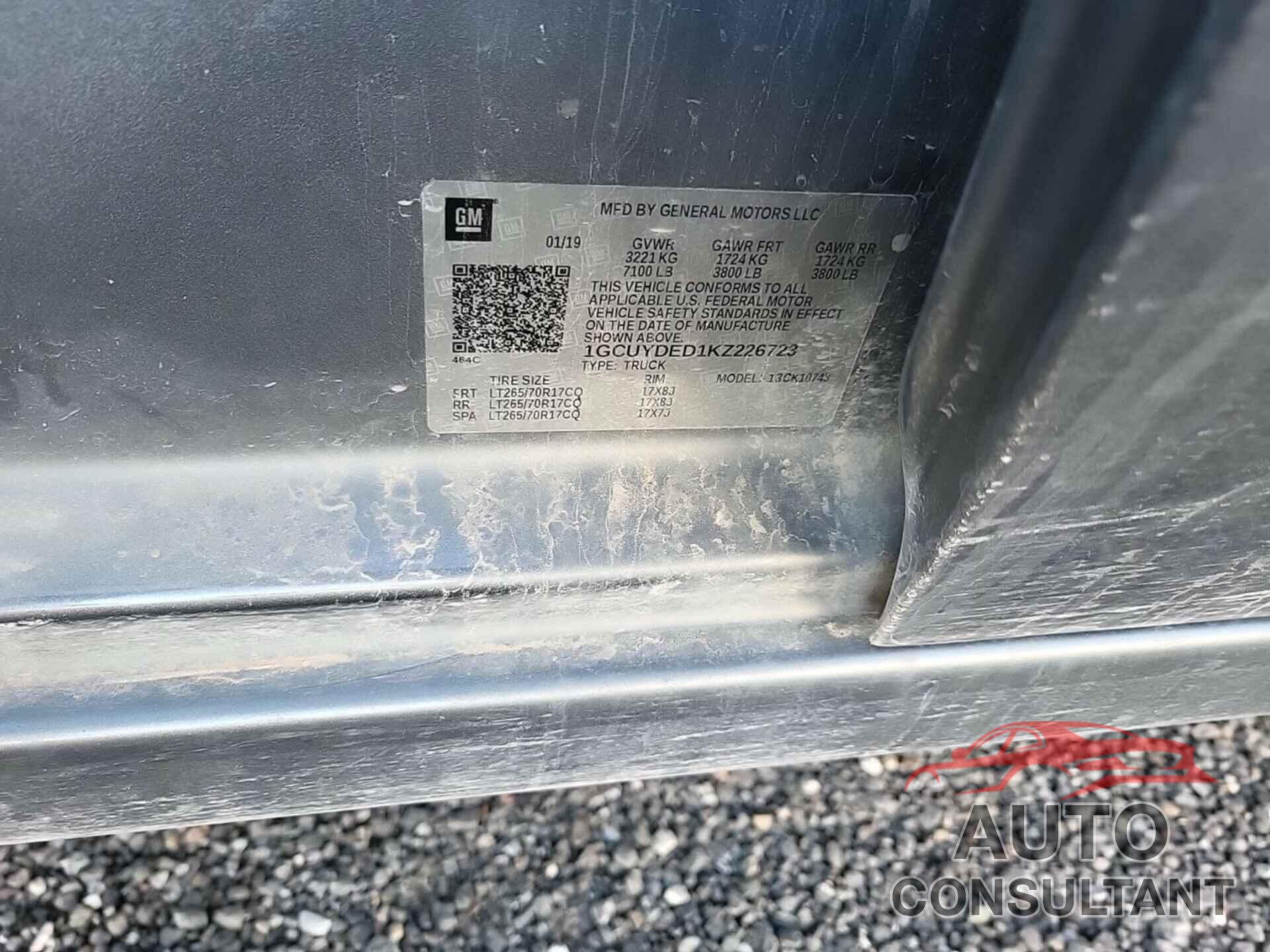 CHEVROLET SILVERADO 2019 - 1GCUYDED1KZ226723