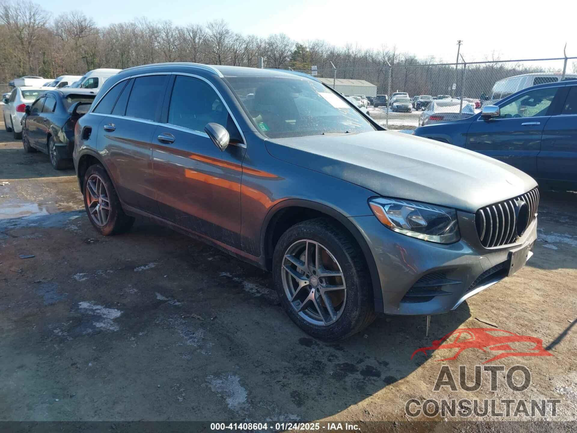 MERCEDES-BENZ GLC 300 2016 - WDC0G4KB1GF068424