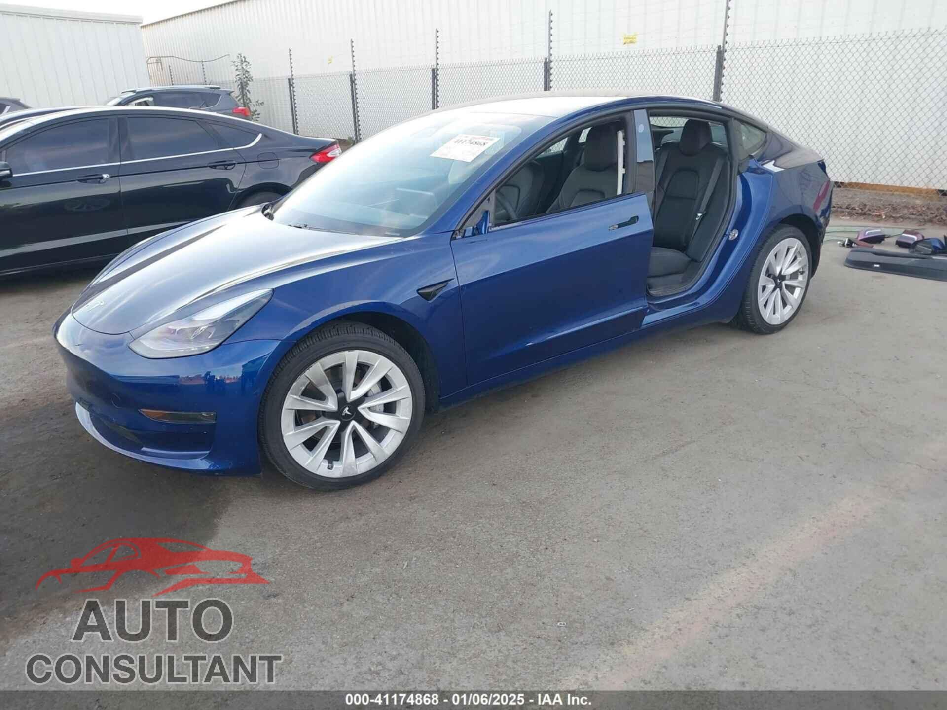 TESLA MODEL 3 2021 - 5YJ3E1EA0MF073883