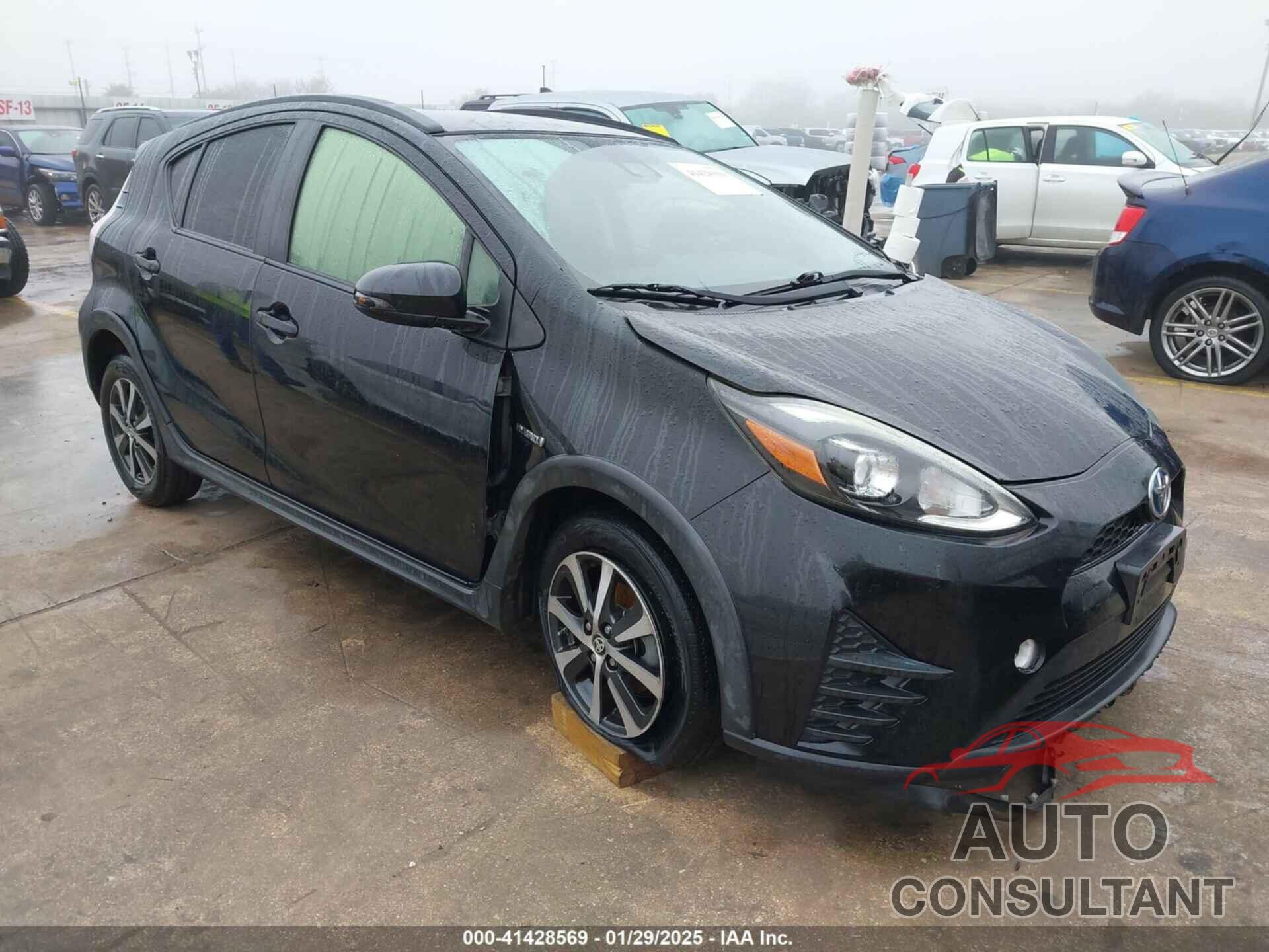 TOYOTA PRIUS C 2018 - JTDKDTB36J1599519