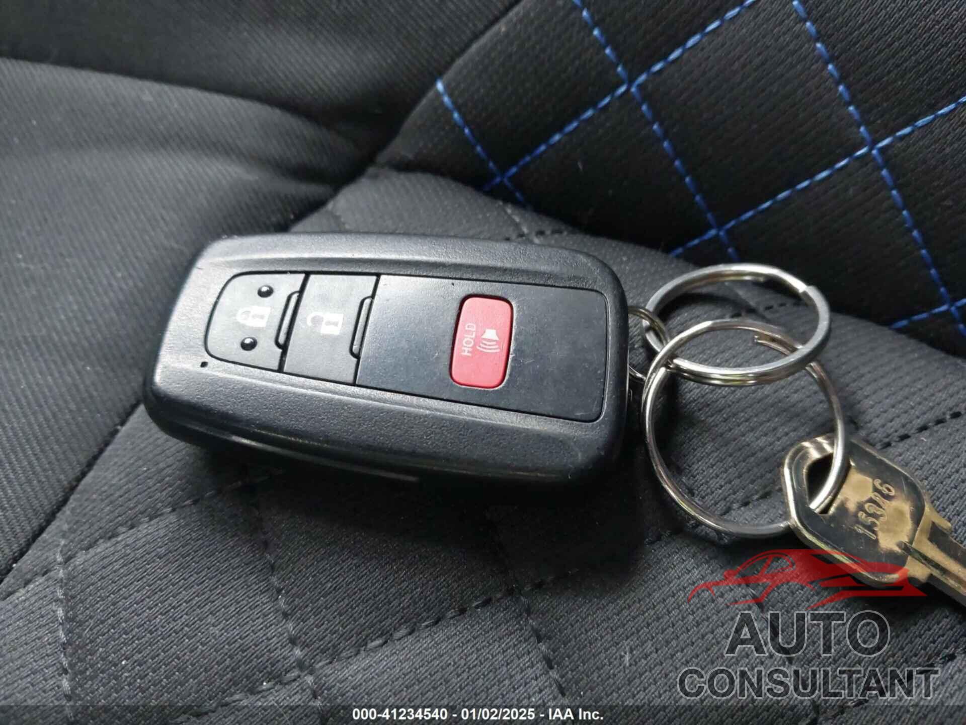 TOYOTA C-HR 2020 - NMTKHMBX7LR104438