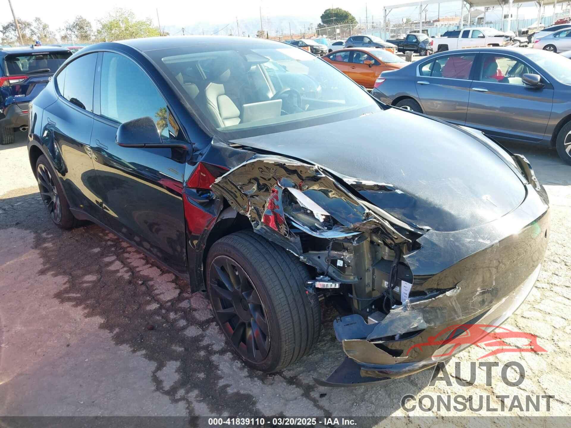 TESLA MODEL Y 2023 - 7SAYGDEE3PA131056