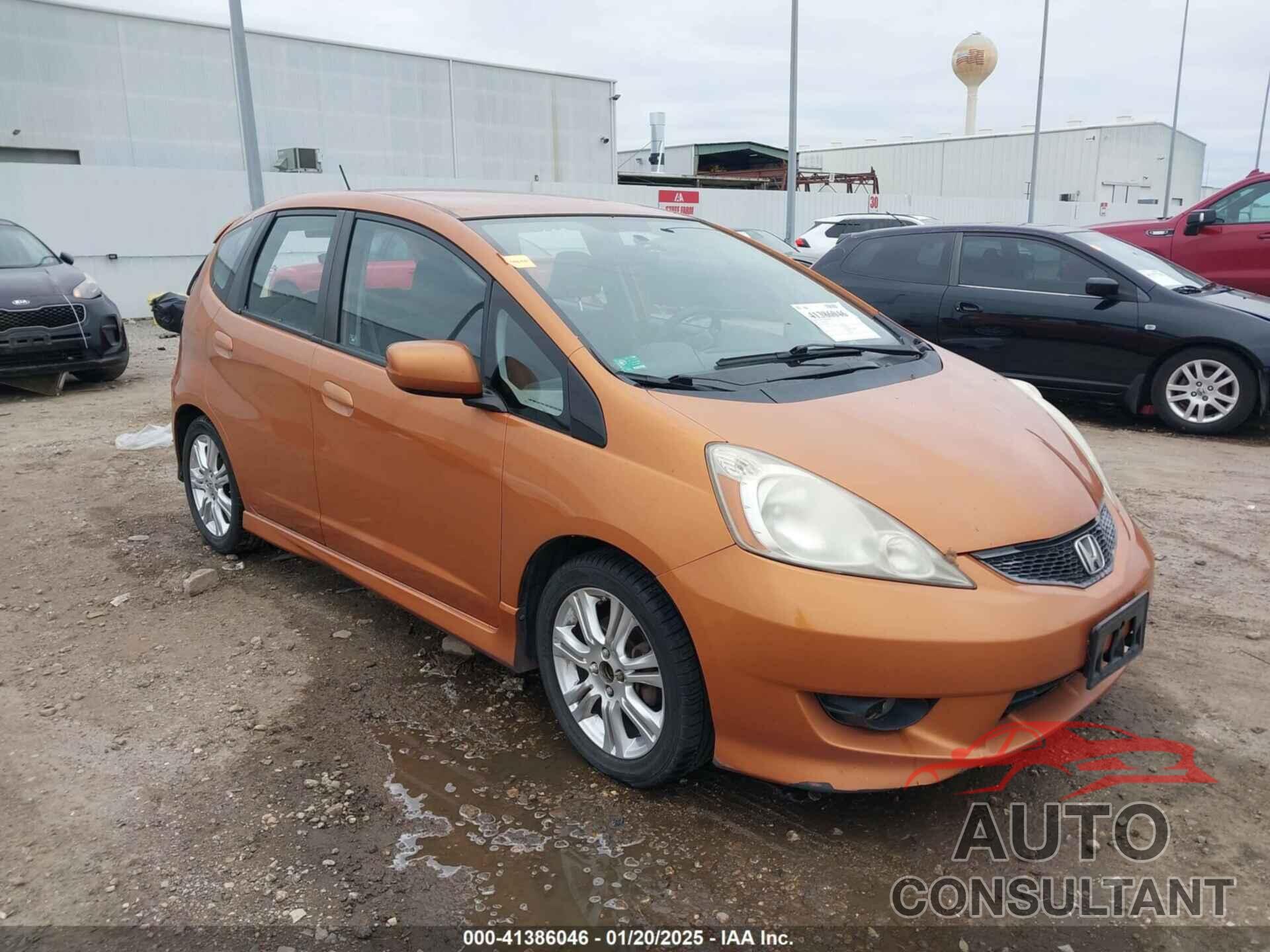 HONDA FIT 2009 - JHMGE88489S036301