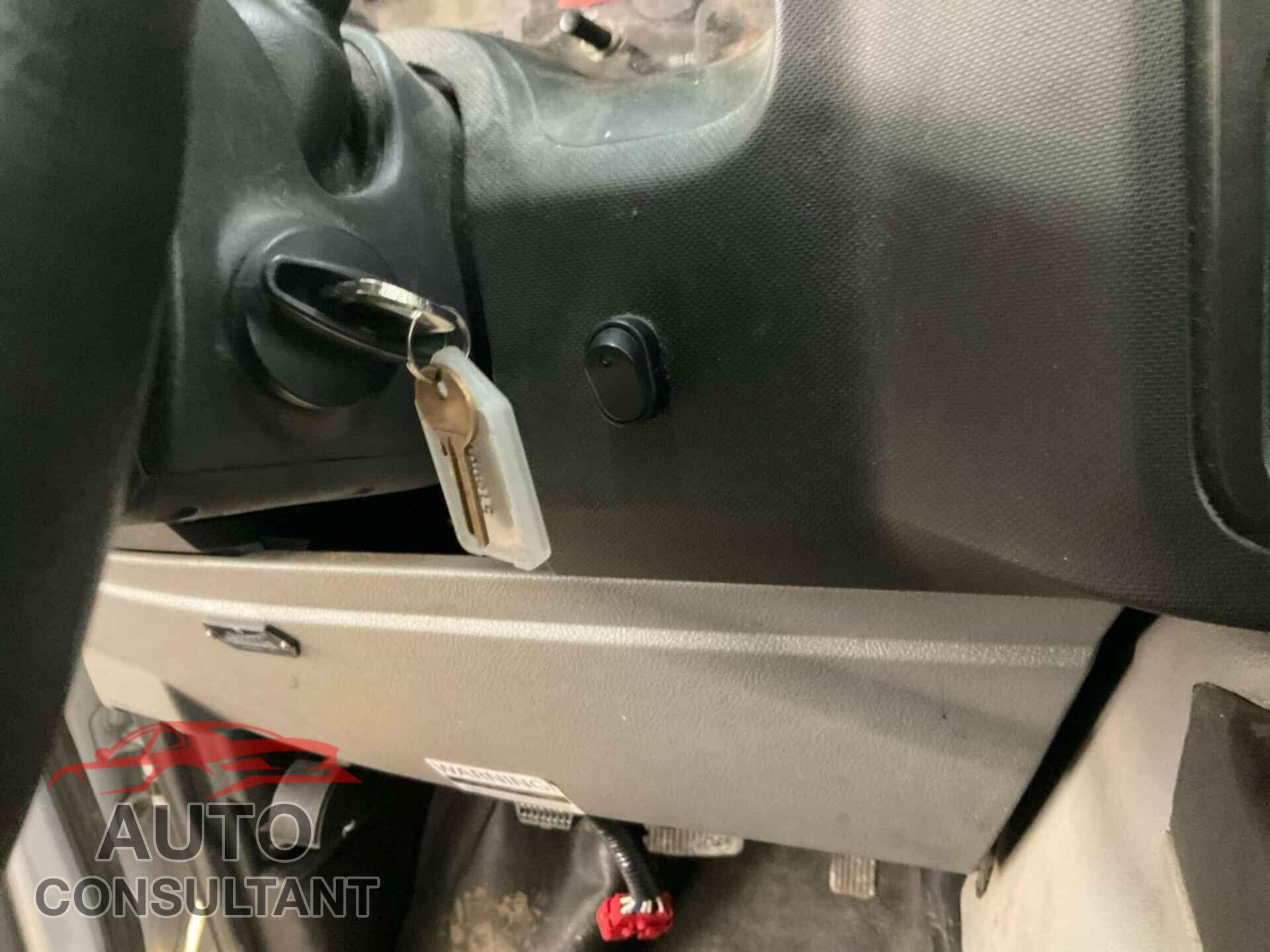 FORD ECONOLINE 2017 - 1FDXE4FS4HDC69117