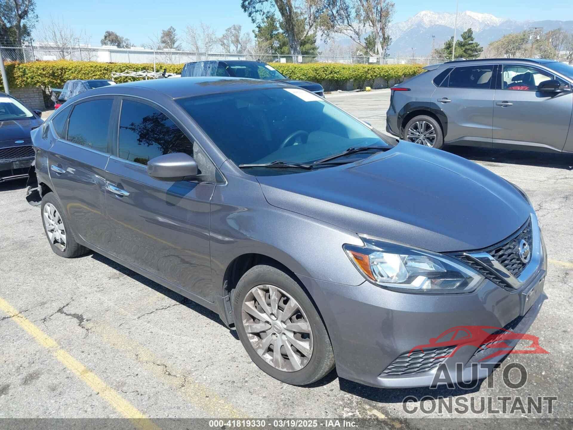 NISSAN SENTRA 2019 - 3N1AB7AP5KY228039