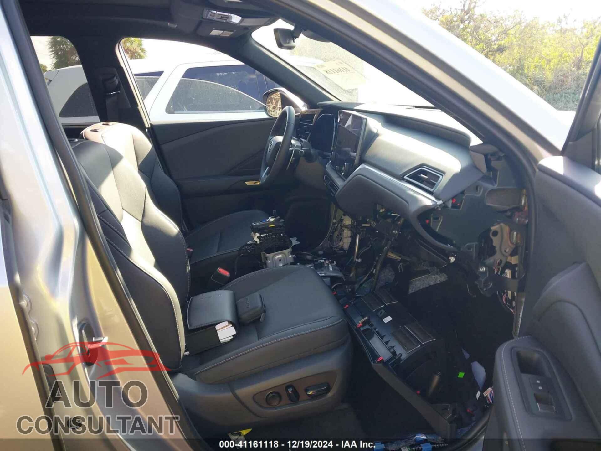 LEXUS TX 350 2024 - 5TDAAAB61RS008739
