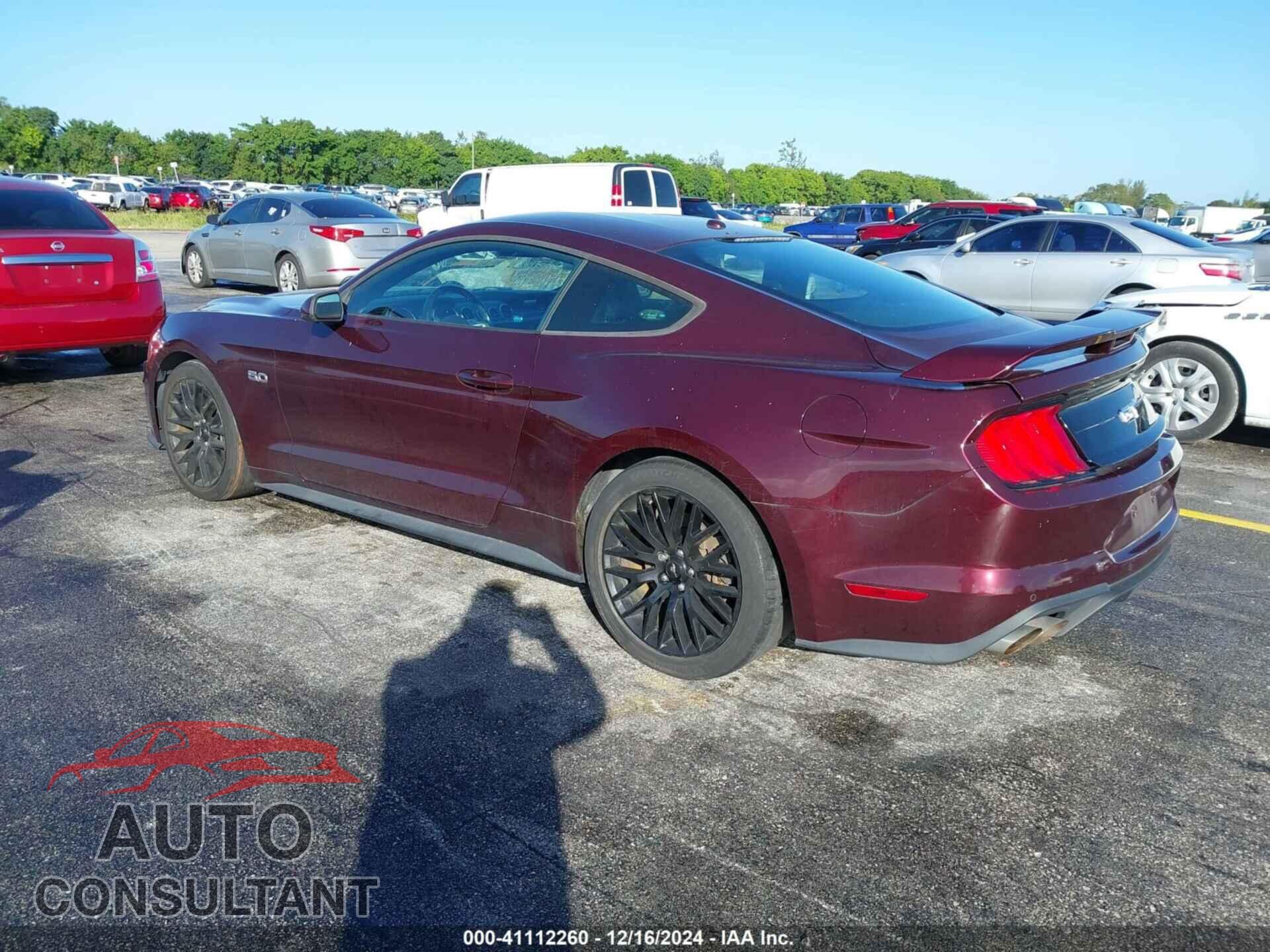 FORD MUSTANG 2018 - 1FA6P8CFXJ5121309