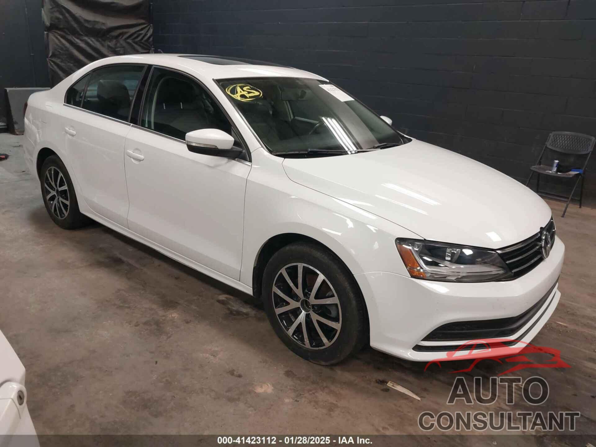 VOLKSWAGEN JETTA 2017 - 3VWDB7AJ4HM320990