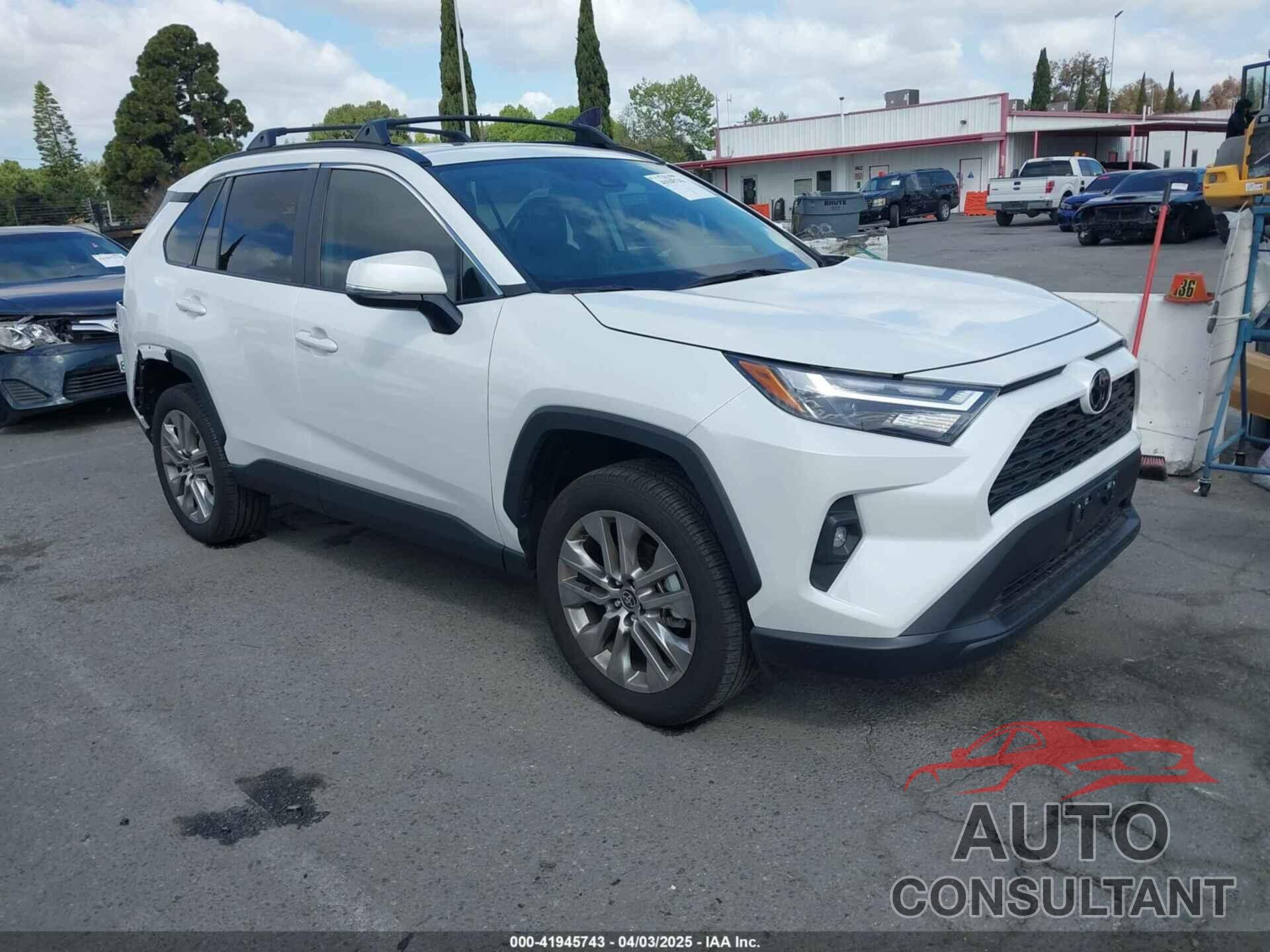 TOYOTA RAV4 2024 - 2T3C1RFV1RW341661