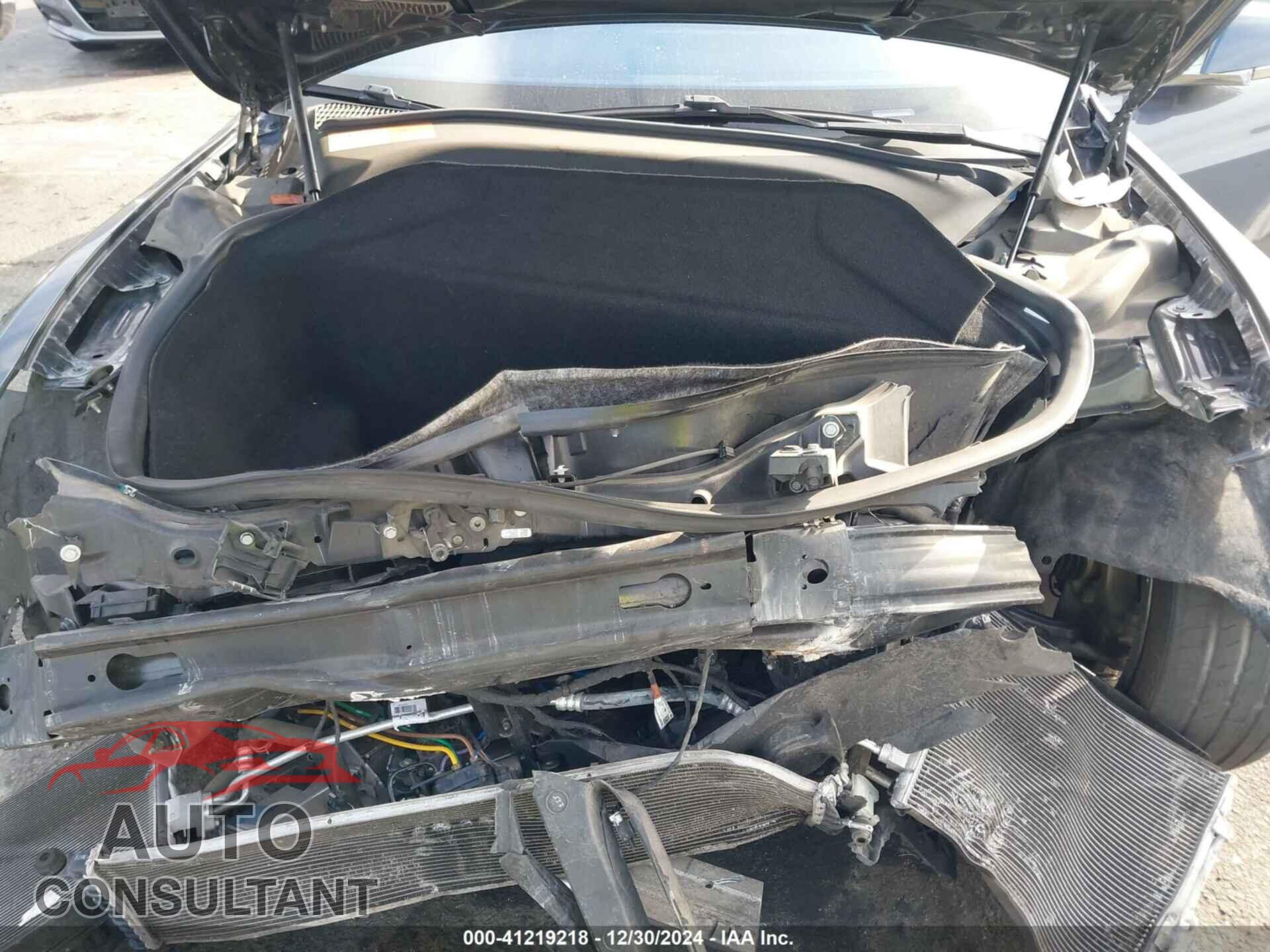 TESLA MODEL S 2015 - 5YJSA1E48FF112739