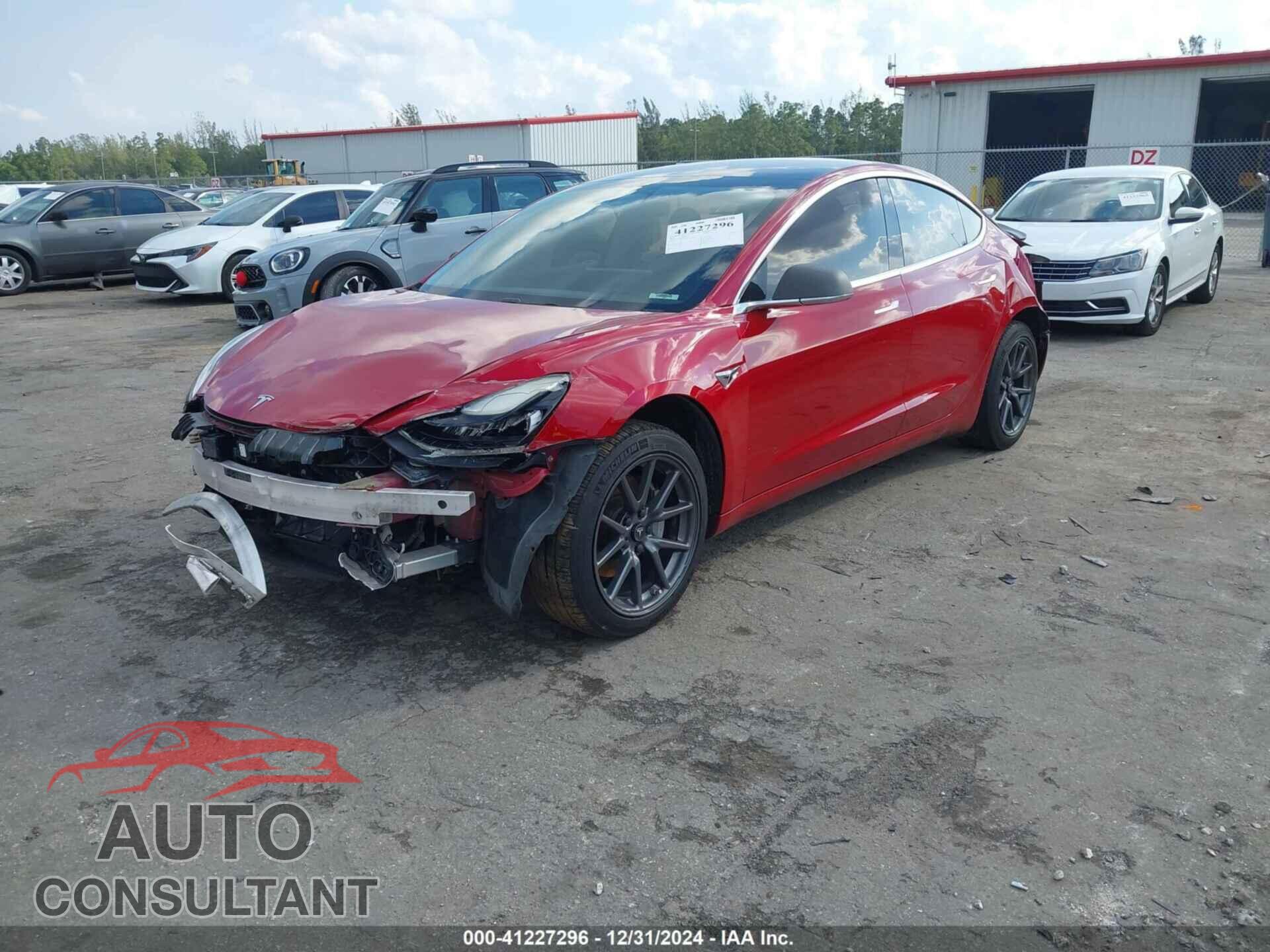 TESLA MODEL 3 2018 - 5YJ3E1EBXJF073393