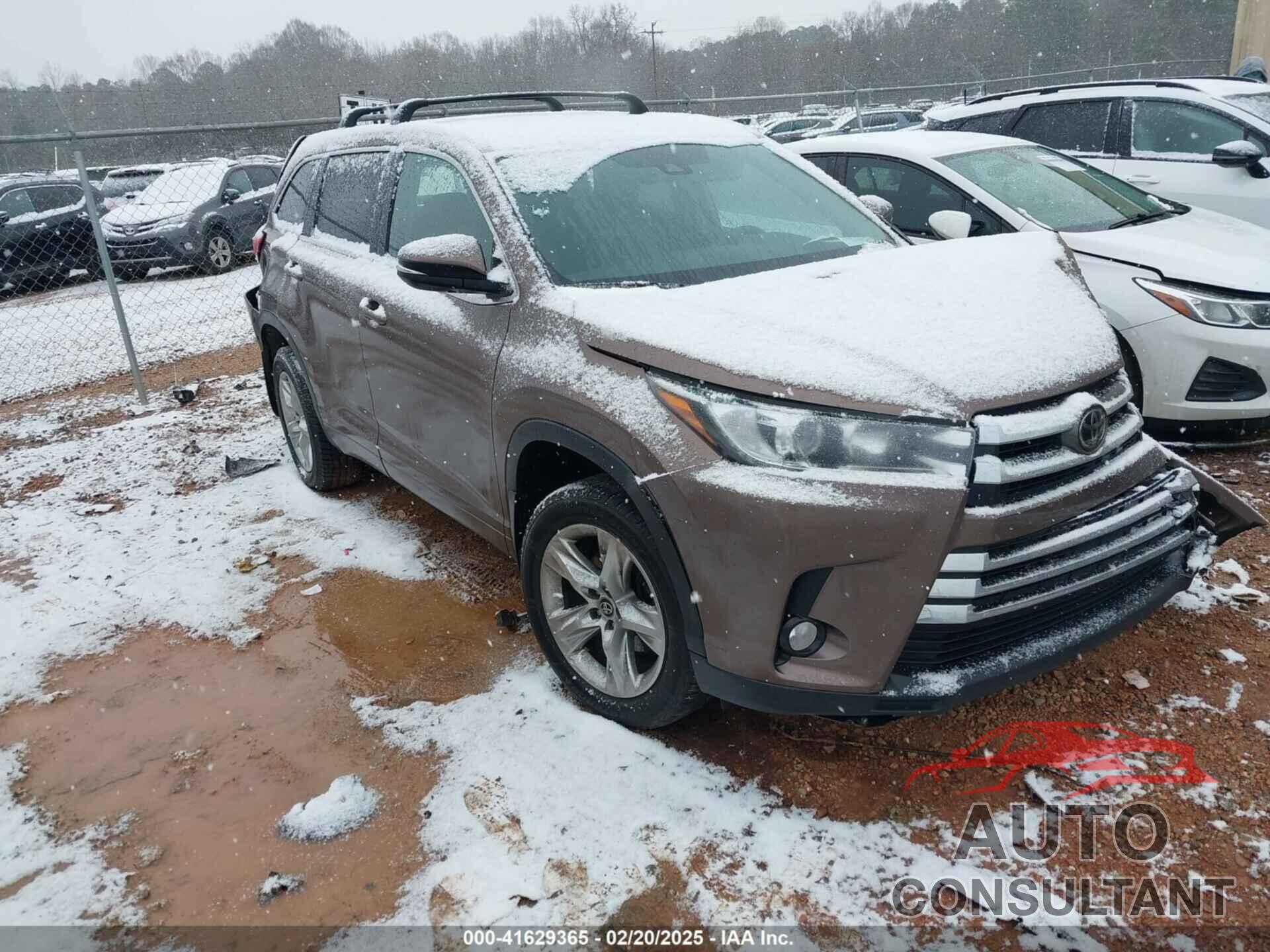 TOYOTA HIGHLANDER 2018 - 5TDDZRFH5JS803250