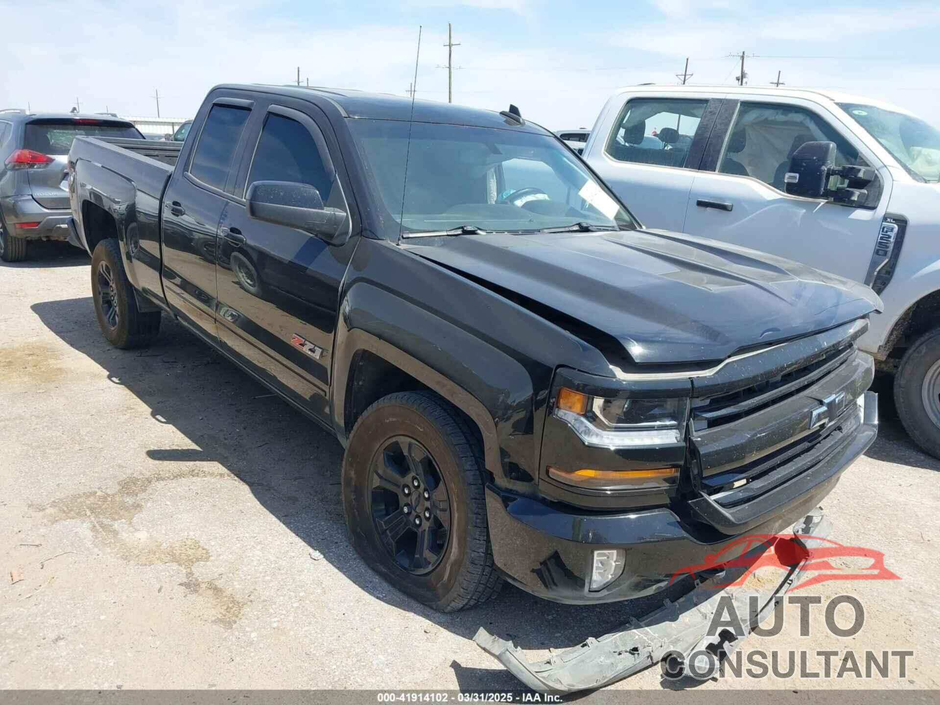 CHEVROLET SILVERADO 1500 2017 - 1GCVKREC9HZ125786