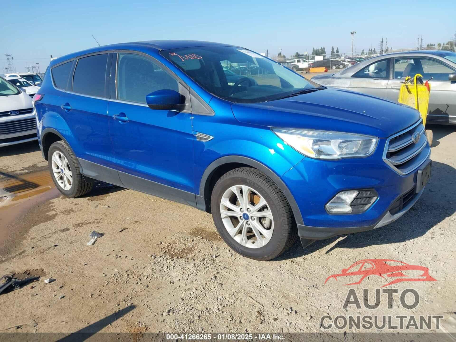 FORD ESCAPE 2017 - 1FMCU0GDXHUF08891