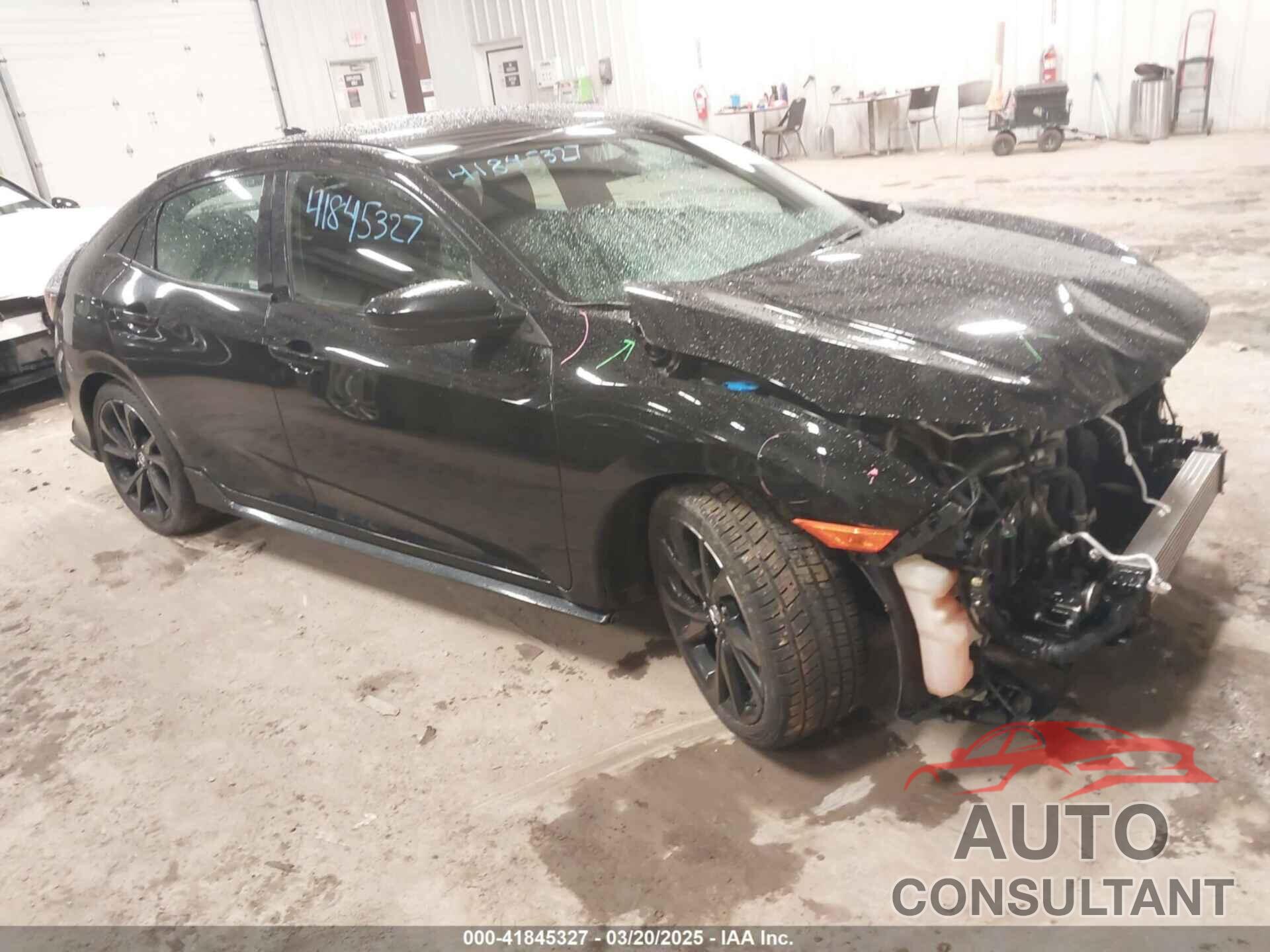 HONDA CIVIC 2018 - SHHFK7G47JU227161