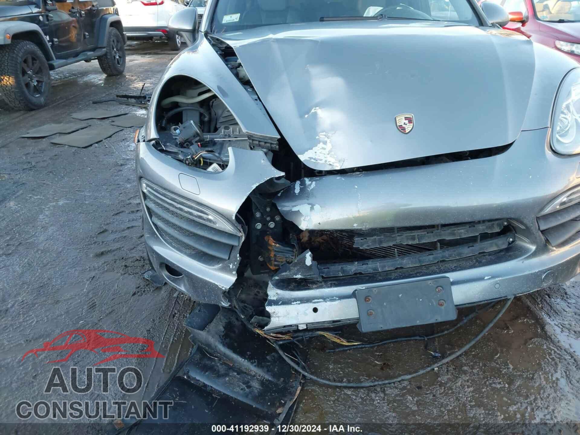 PORSCHE CAYENNE 2013 - WP1AB2A20DLA81157