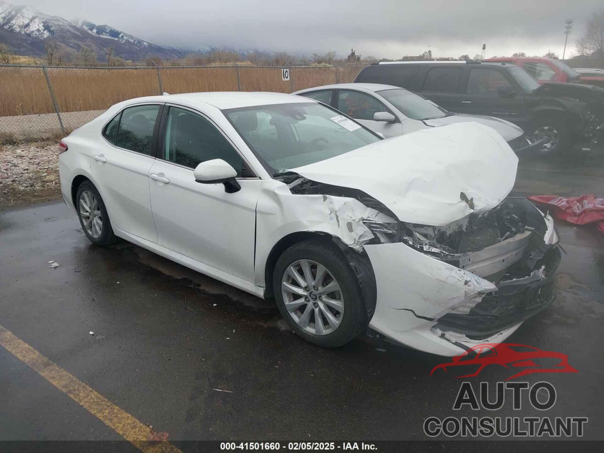 TOYOTA CAMRY 2019 - 4T1B11HK0KU770658