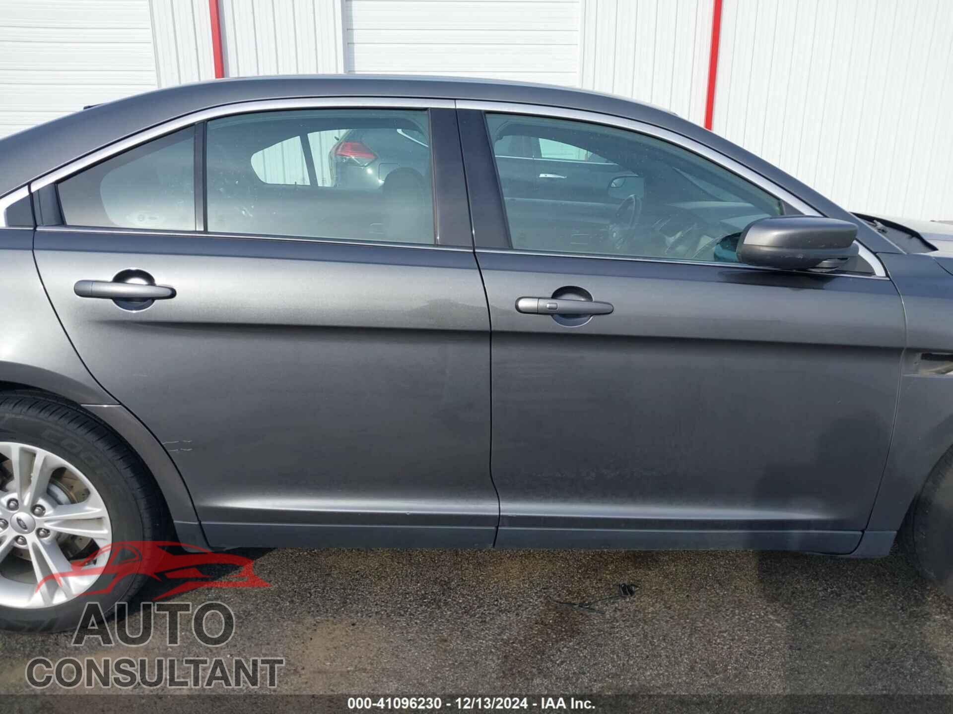 FORD TAURUS 2015 - 1FAHP2E85FG142746