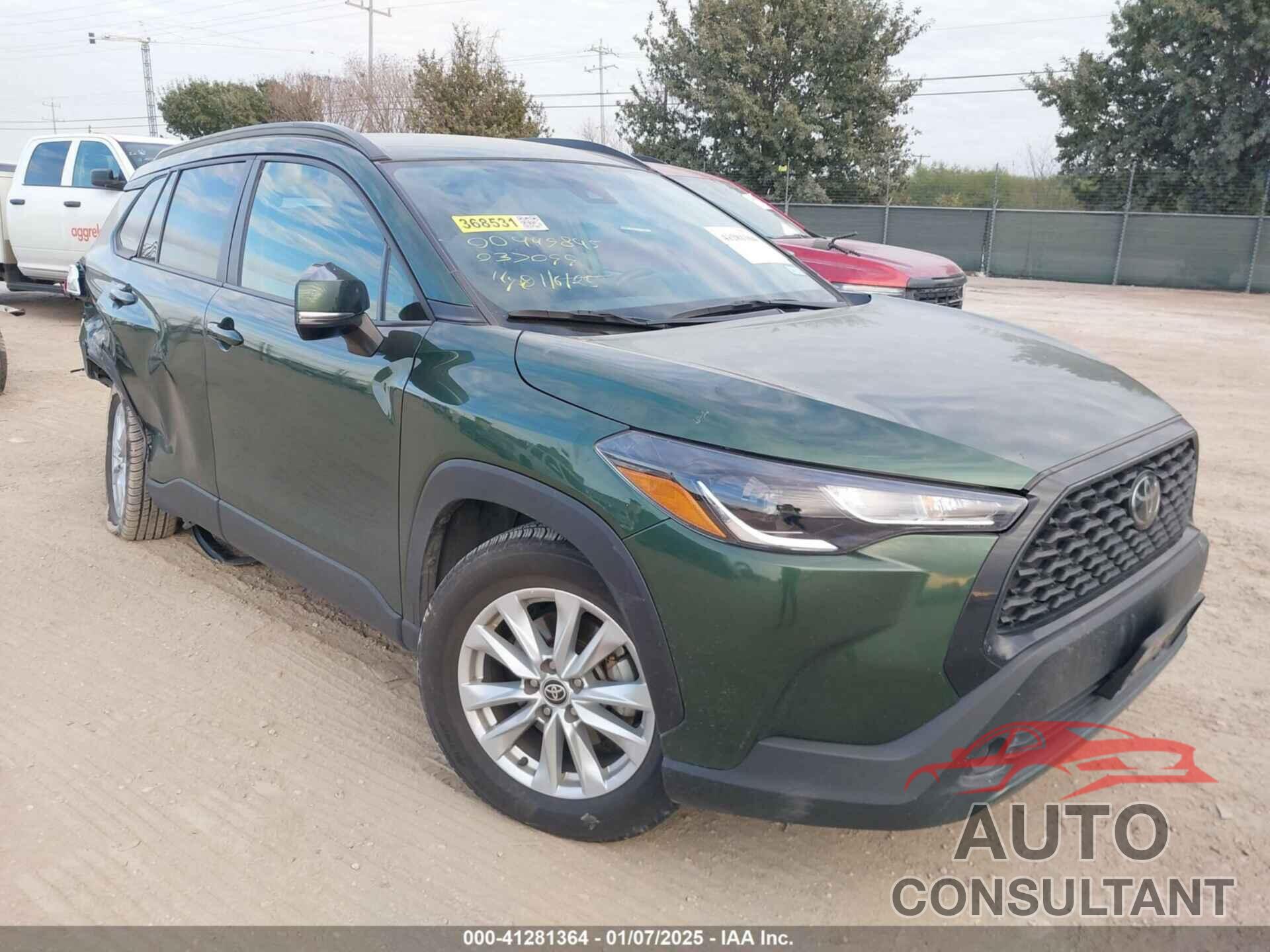 TOYOTA COROLLA CROSS 2022 - 7MUCAAAG0NV037099