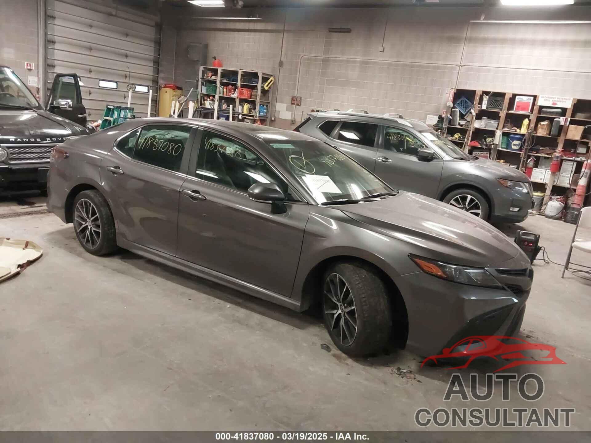 TOYOTA CAMRY 2023 - 4T1T11AK4PU796718