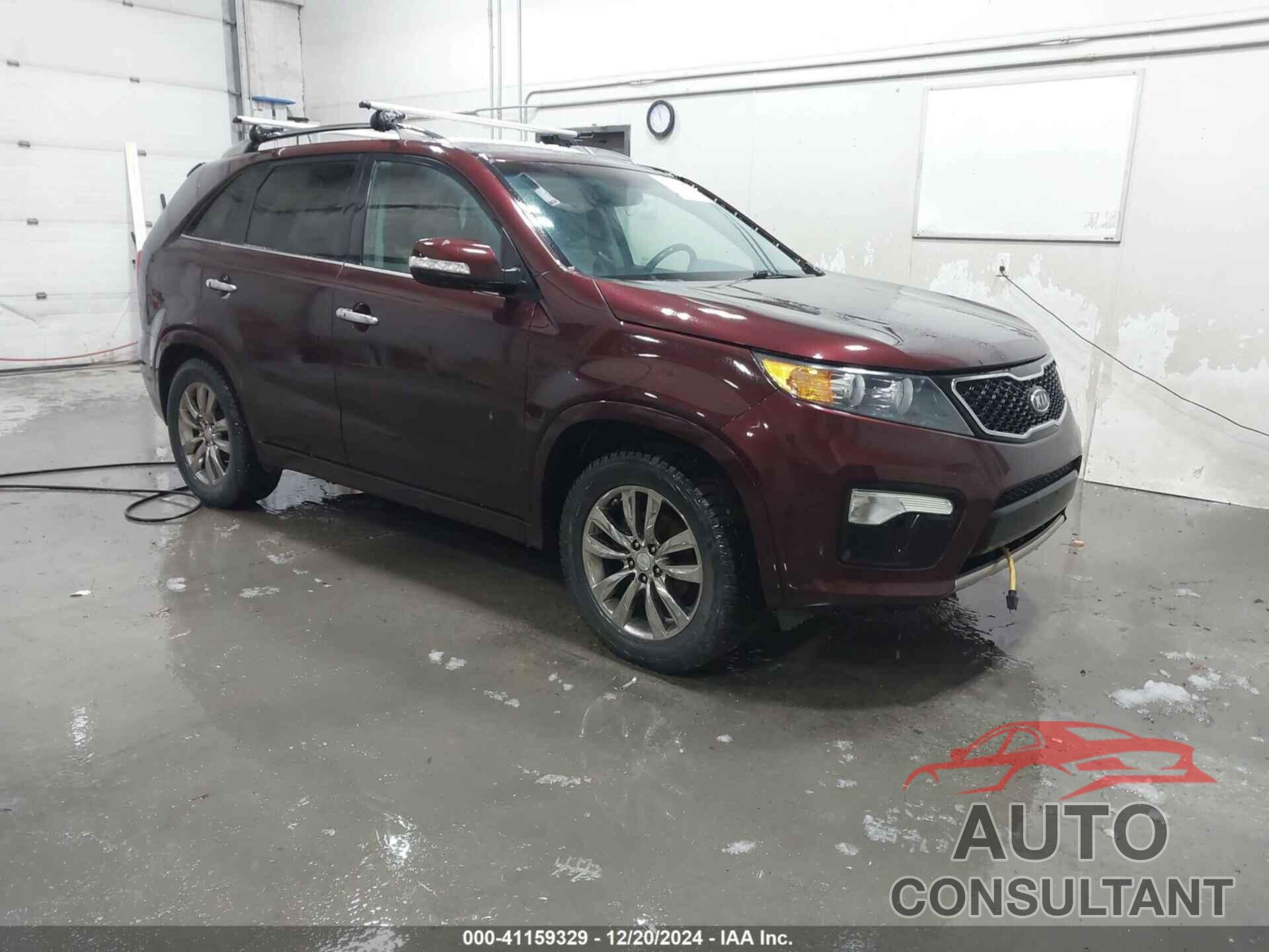 KIA SORENTO 2012 - 5XYKW4A22CG258663