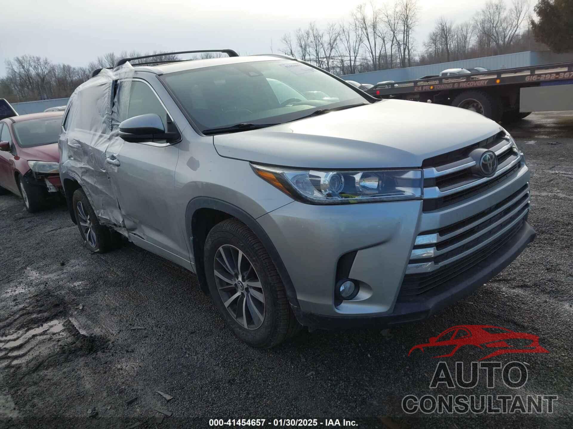 TOYOTA HIGHLANDER 2017 - 5TDJZRFH6HS433746