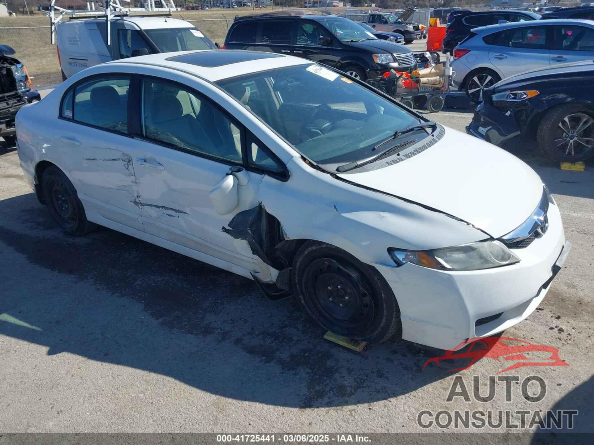 HONDA CIVIC 2011 - 19XFA1F54BE040382