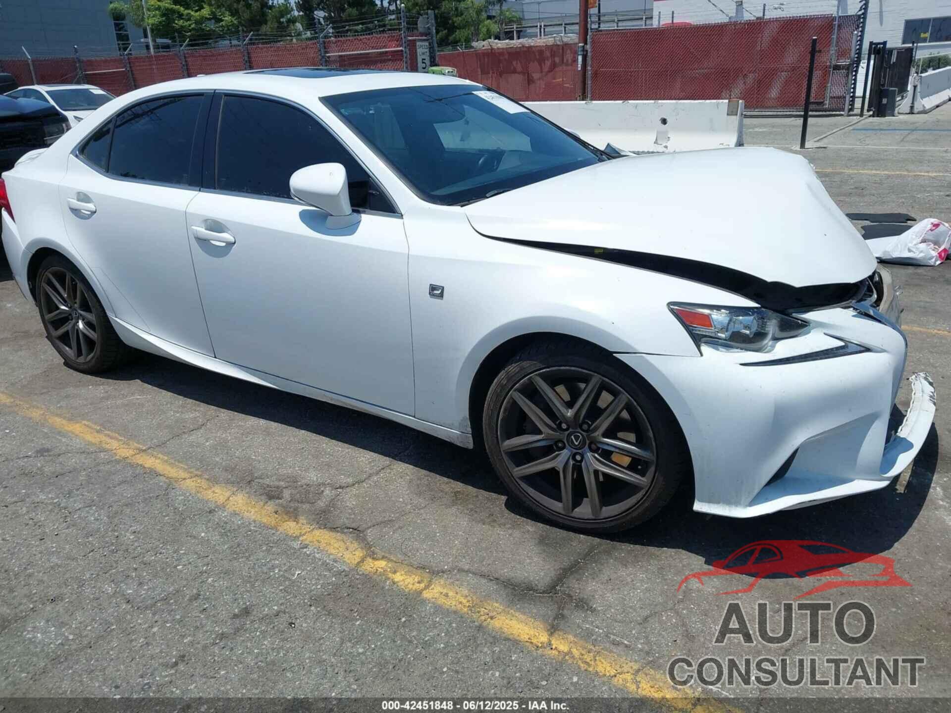 LEXUS IS 200T 2016 - JTHBA1D25G5021588