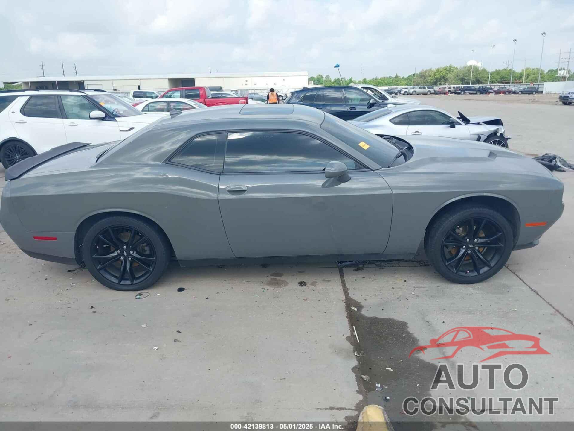 DODGE CHALLENGER 2018 - 2C3CDZAG8JH110801