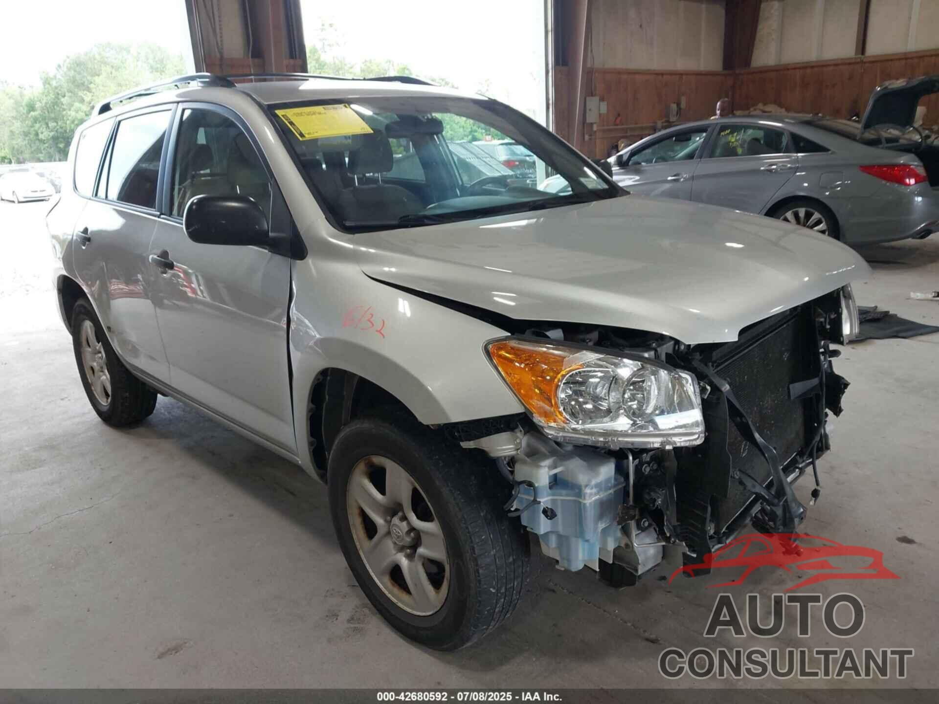 TOYOTA RAV4 2009 - JTMBF35V095003672