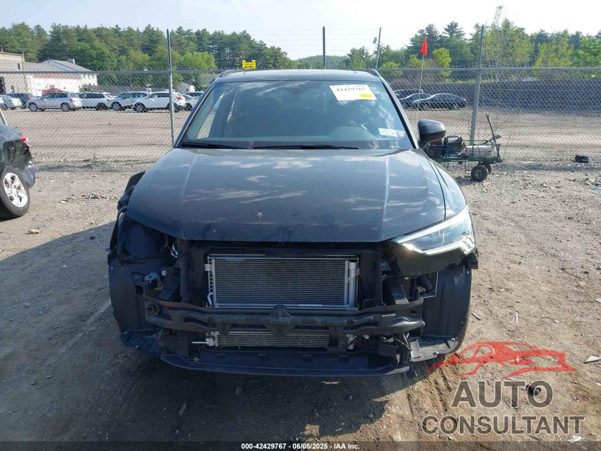 AUDI Q3 2023 - WA1DECF39P1111196